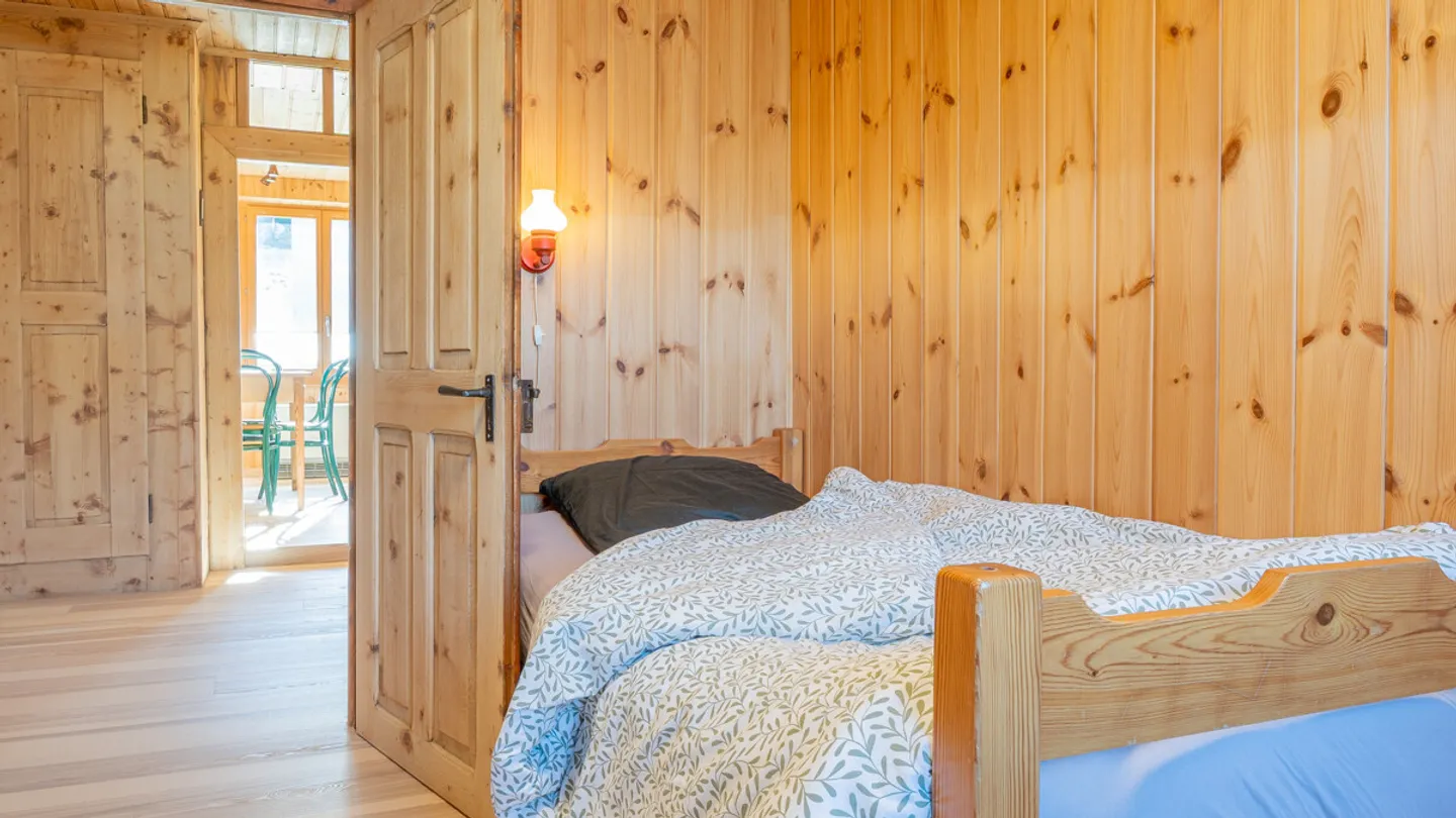 4-room apartment in historic Valais house in Unterbäch - Photo 10 of 13