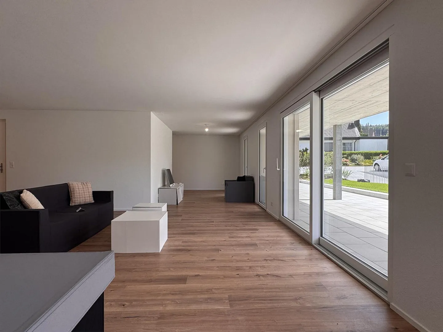 Exclusive 6-room garden apartment with 200 m² of living space – in a new building! - Photo 8 of 13