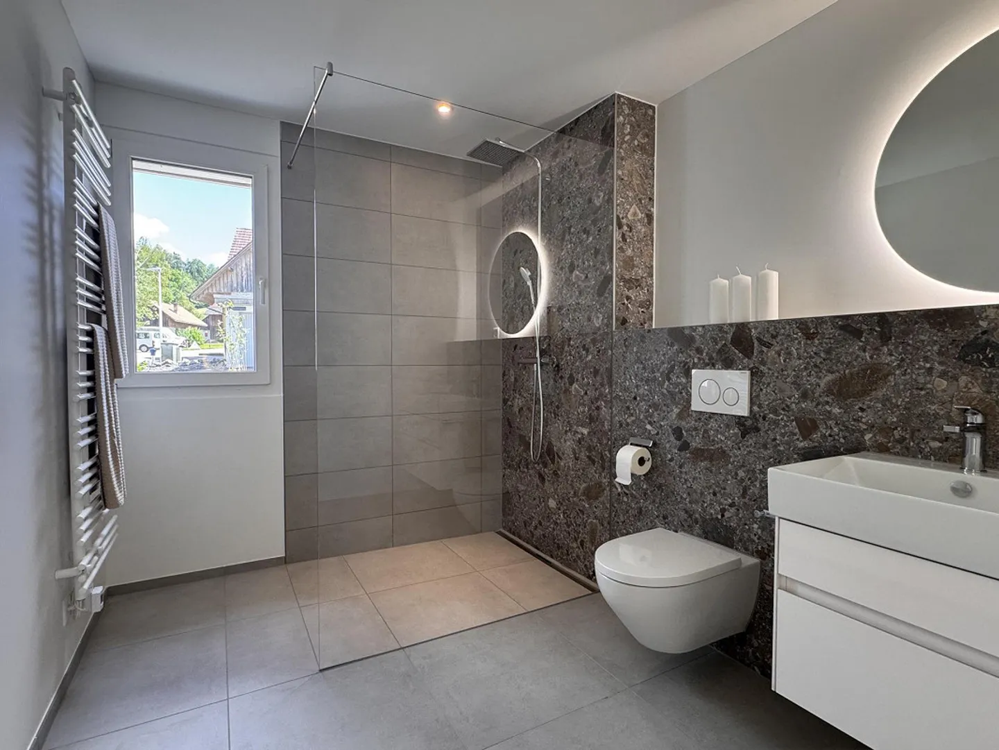 Exclusive 6-room garden apartment with 200 m² of living space – in a new building! - Photo 12 of 13
