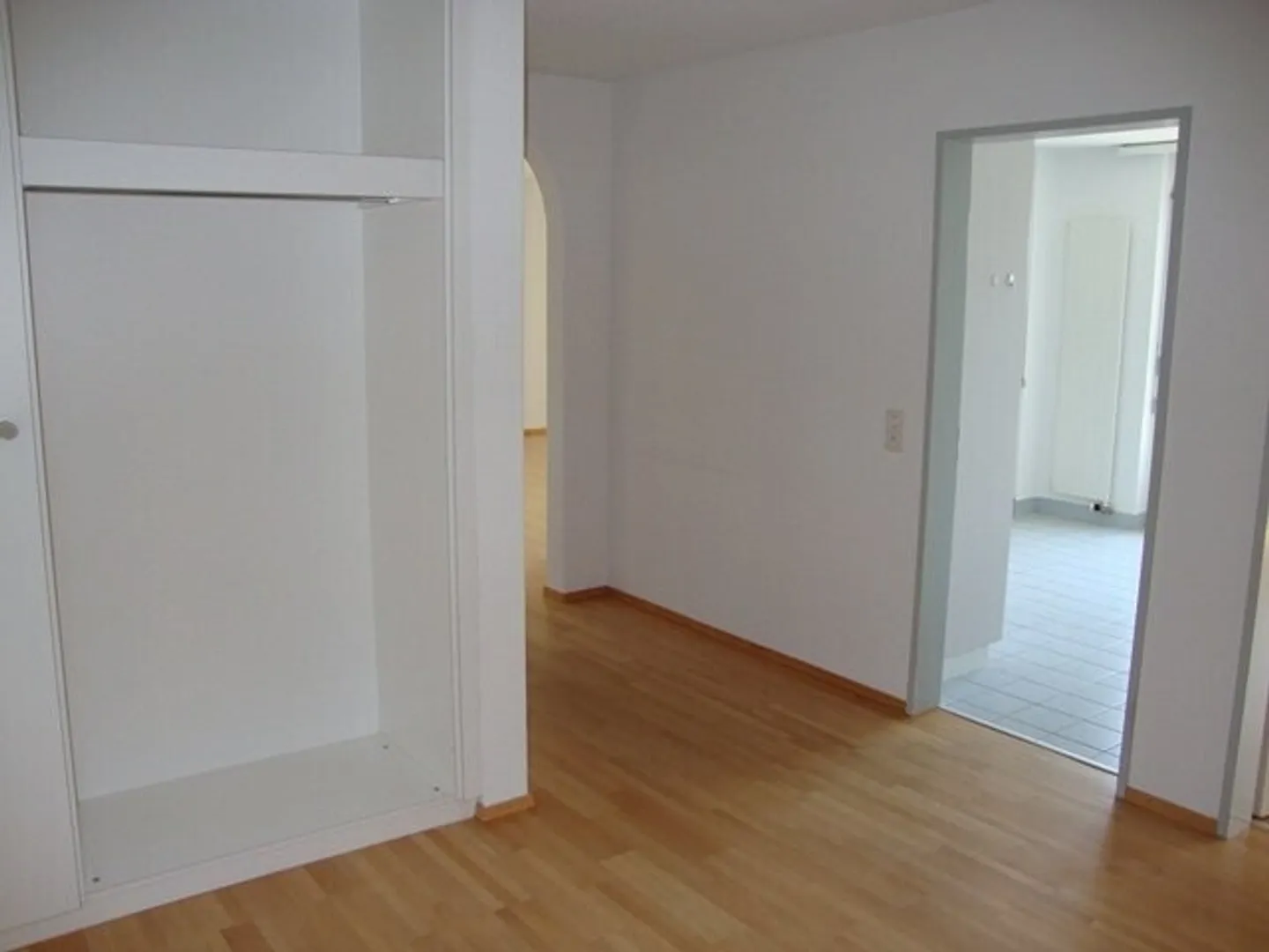 Grosszügige 4.5 Zimmerwohnung mit Gartensitzplatz - Foto 9 von 11