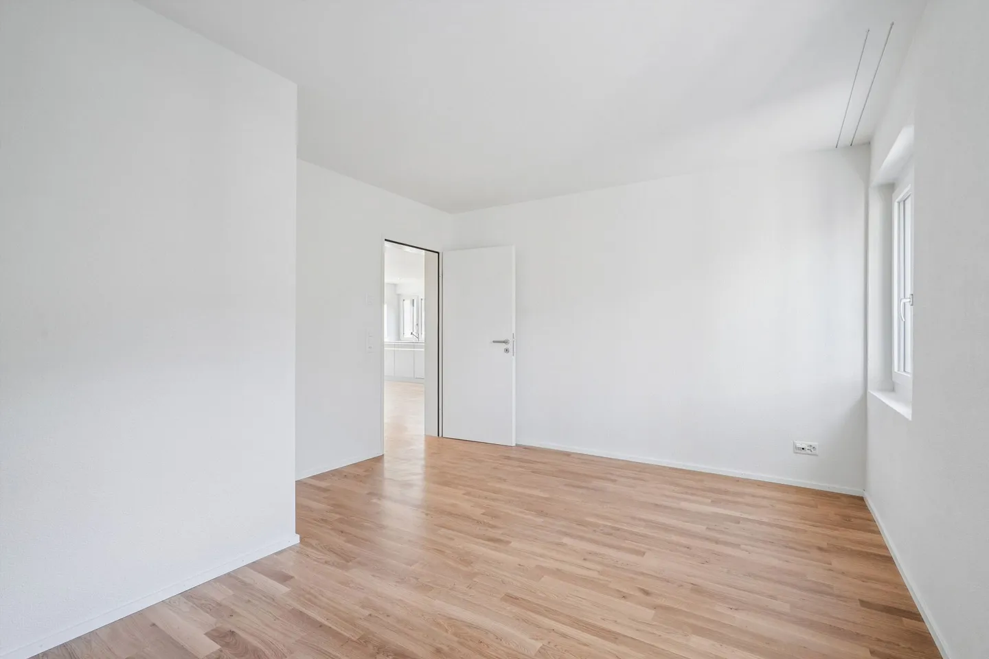 Modernes 3.5-Zimmer Apartment in Zürich - Foto 10 von 11