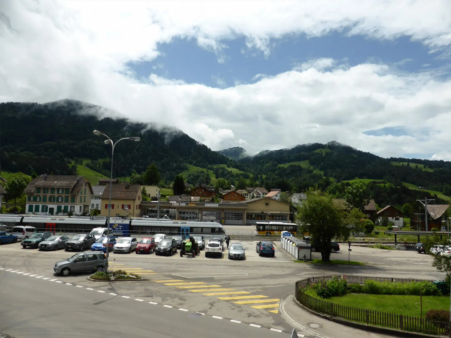 Gepflegte 3.5-Zimmerwohnung im Zentrum von Nesslau - Photo 9 sur 12