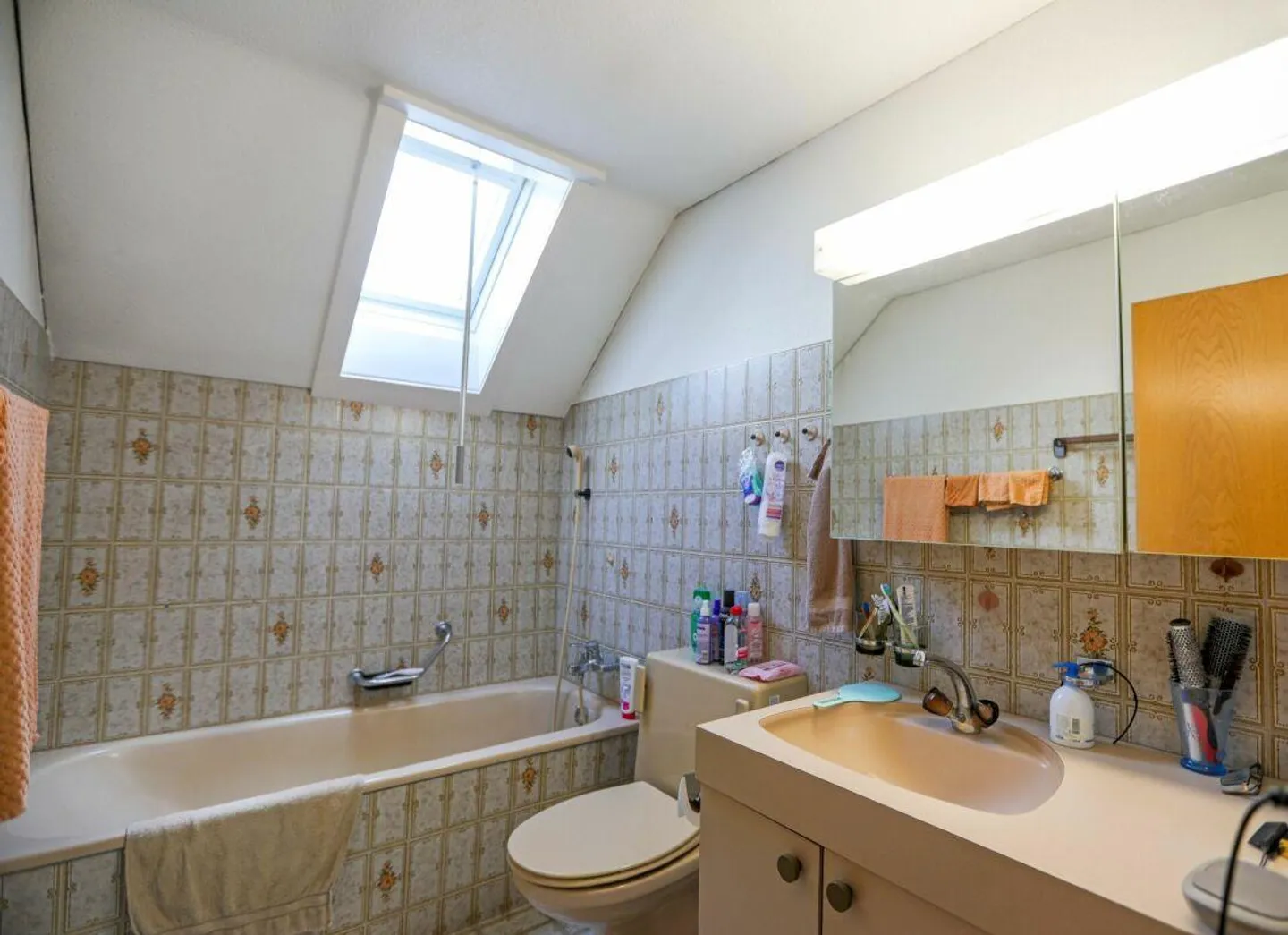 Dachwohnung mit zentraler Lage in Weinfelden - Foto 7 von 11