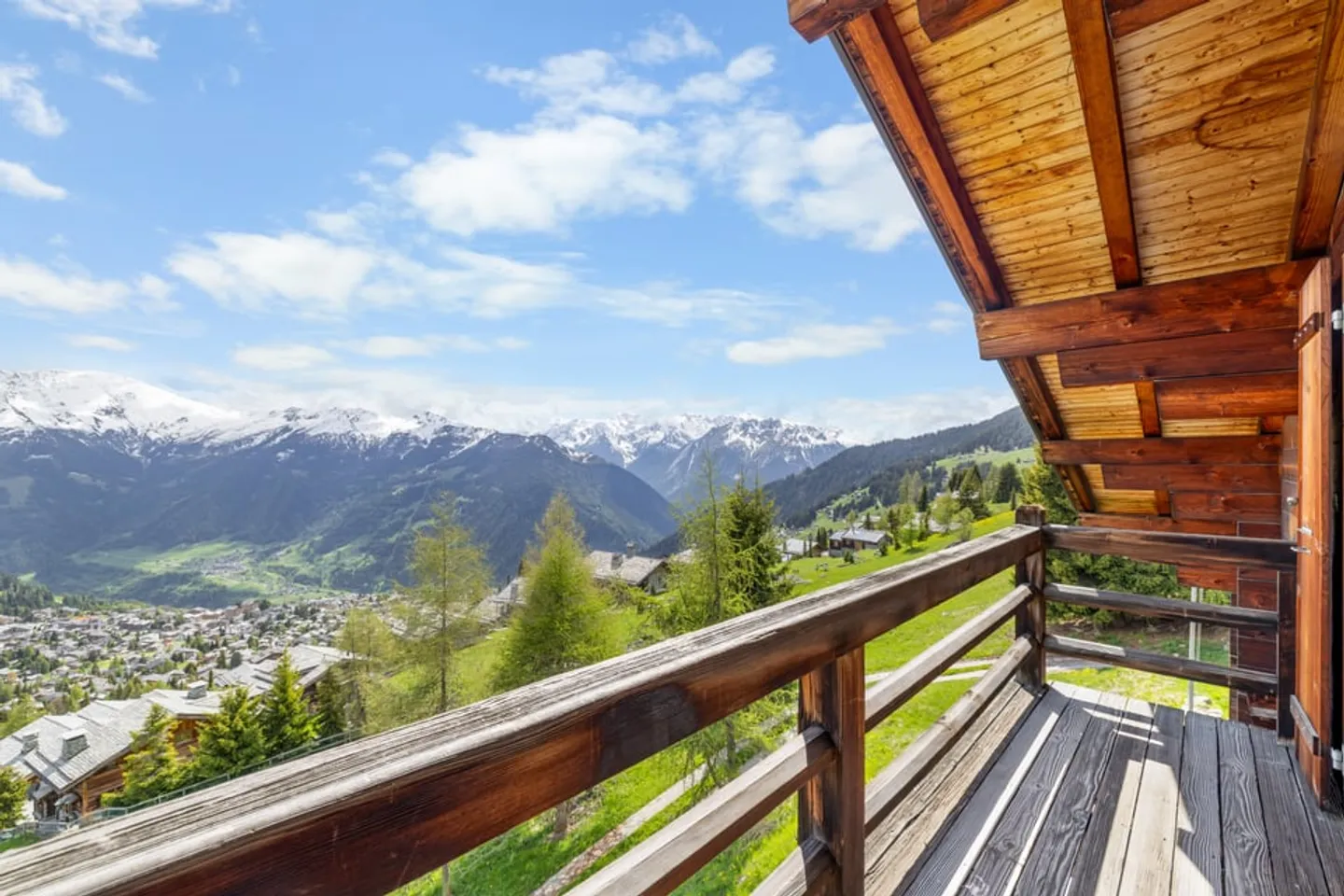 Chalet avec Vue Alpines Éblouissantes - Photo 4 sur 5