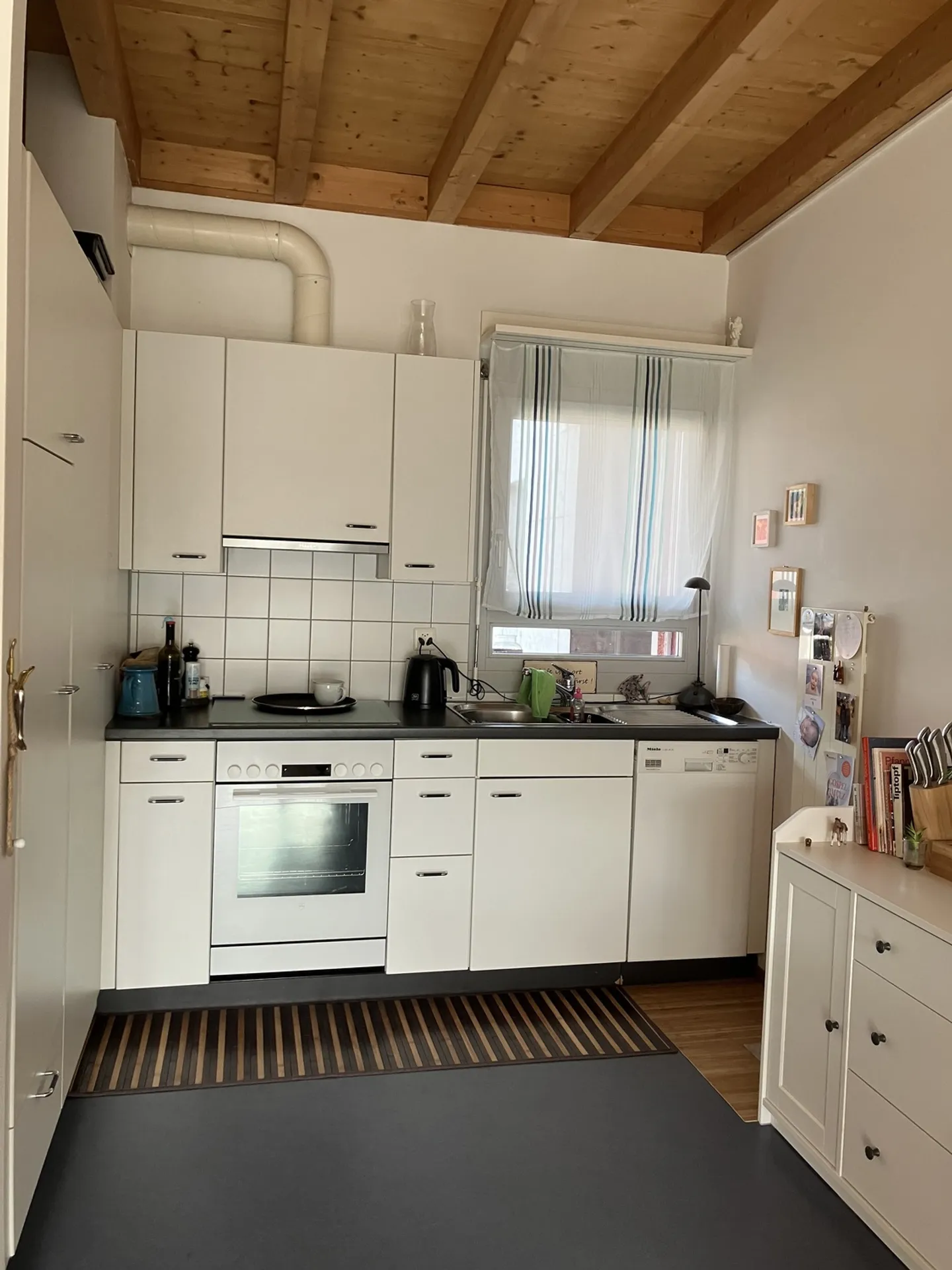 2½ ROOM APARTMENT IN BURGDORF (BE), FURNISHED, TEMPORARY - Photo 2 of 4