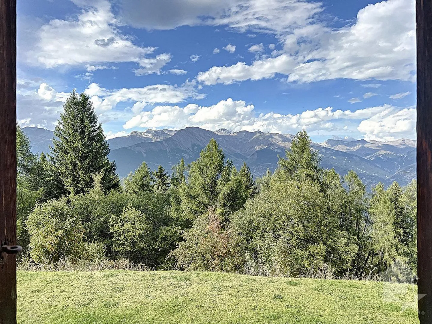 Exceptional and exclusive estate fully renovated - Photo 18 of 22