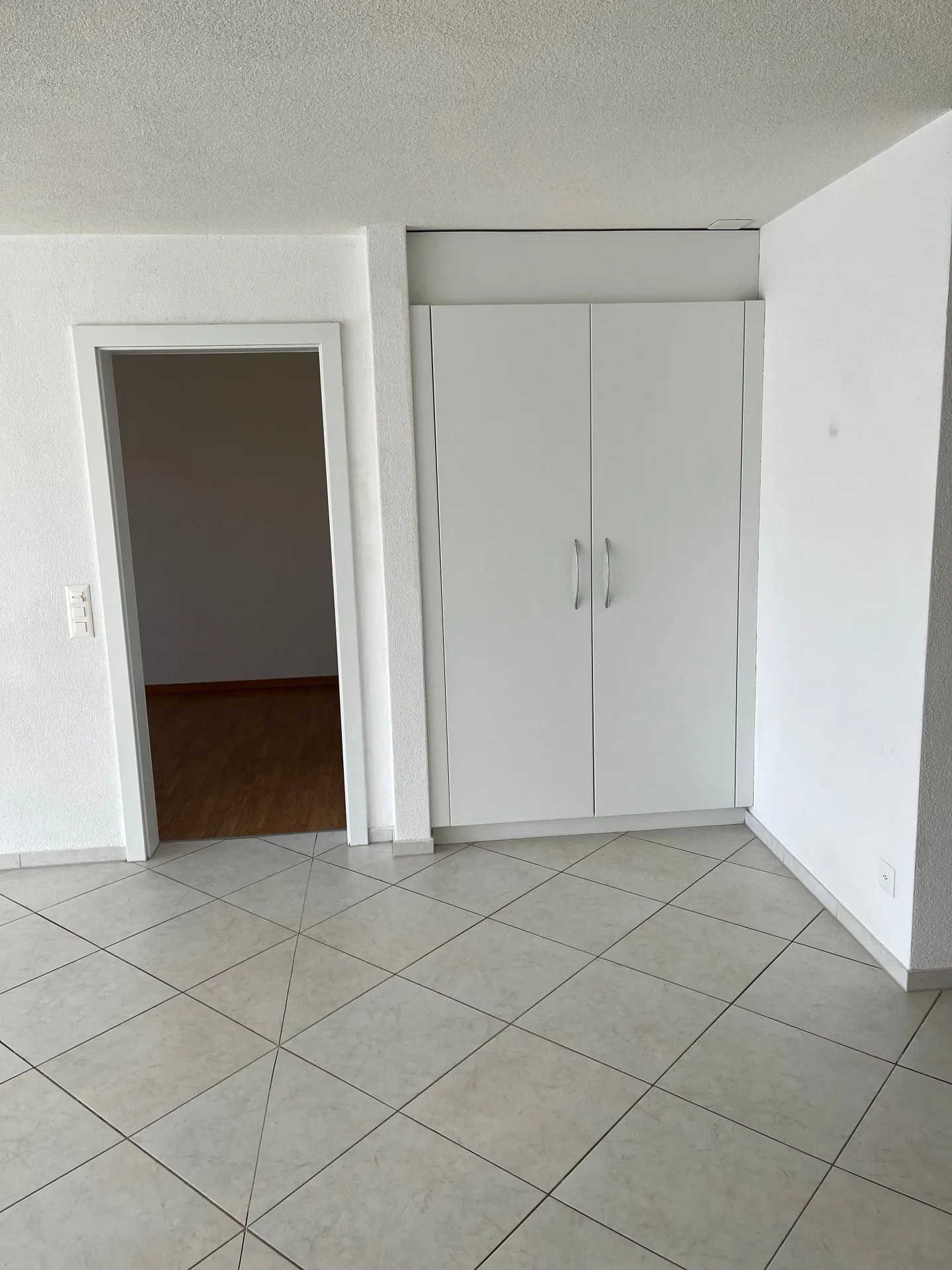 Helle 3.5-Zimmer-Wohnung mit Terrasse - Foto 8 von 9