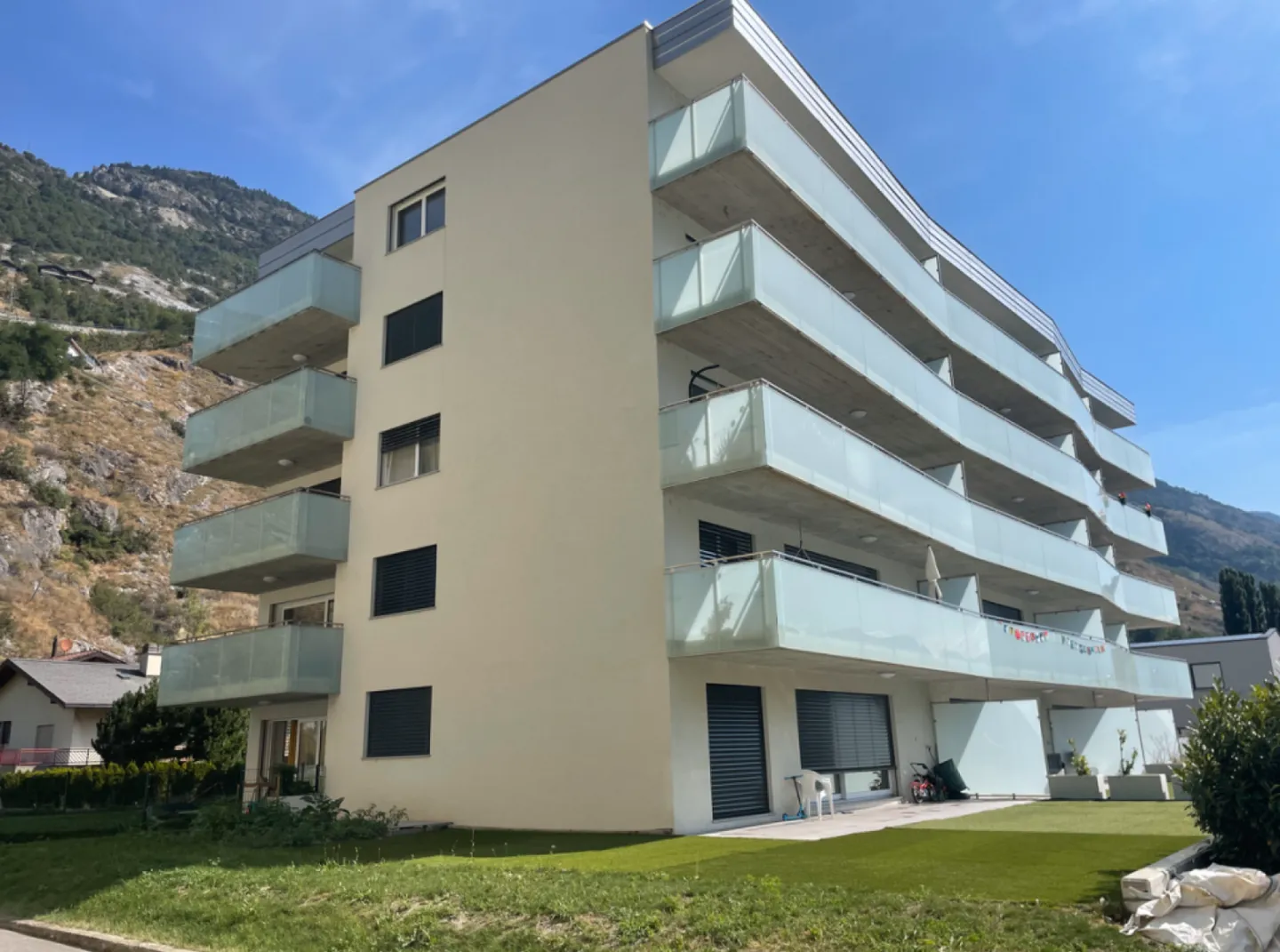 3,5 Zimmer Wohnung - Foto 1 von 8