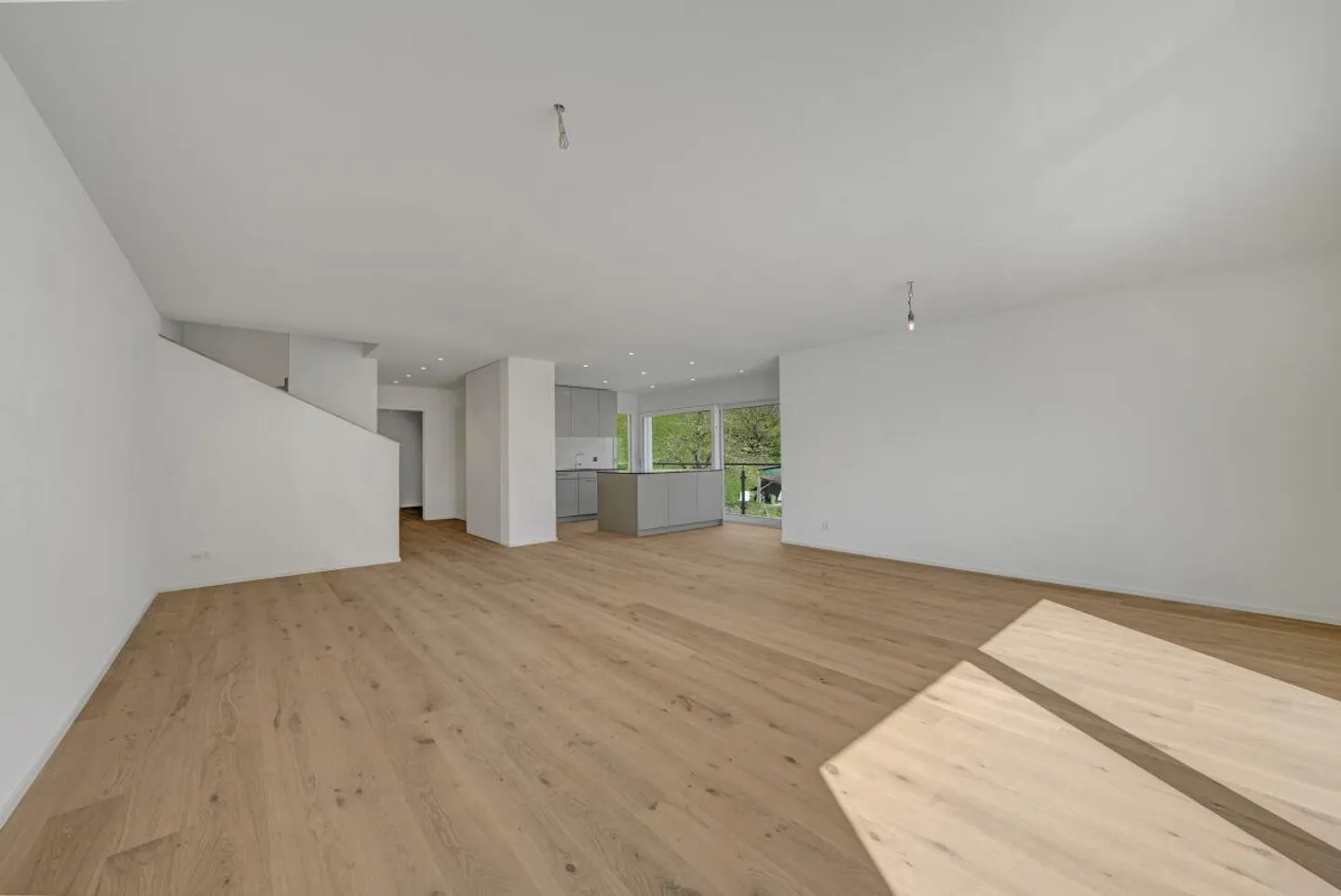 Modern semi-detached house in the green with Säntis view - ready to move in - Photo 8 of 25