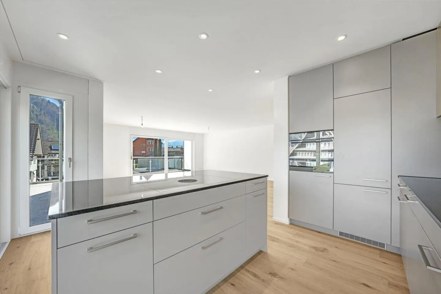 Modern semi-detached house in the green with Säntis view - ready to move in - Photo 9 of 25