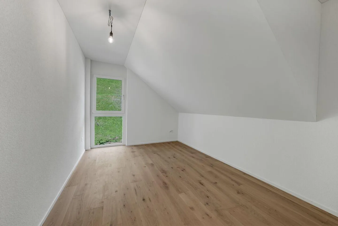 Modern semi-detached house in the green with Säntis view - ready to move in - Photo 15 of 25