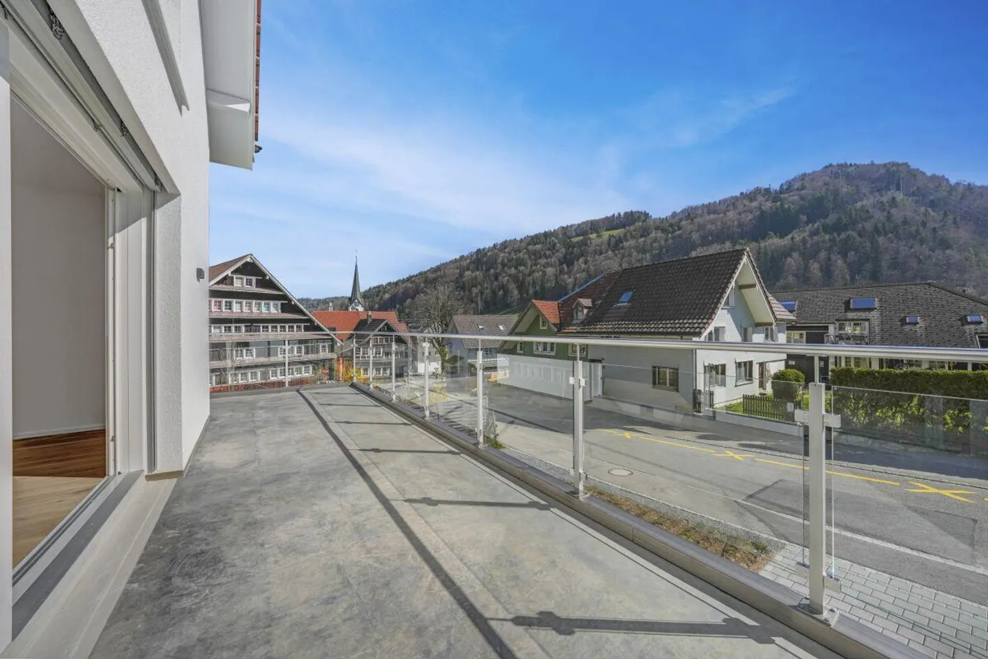 Modern semi-detached house in the green with Säntis view - ready to move in - Photo 21 of 25