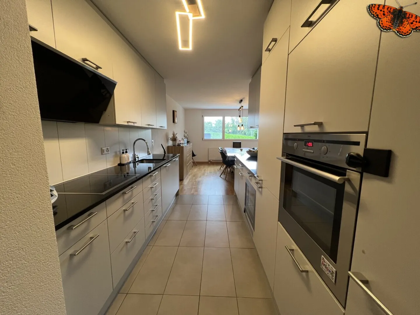 Wunderschöne 4,5 Zimmer im Erdgeschoss! - Foto 2 von 8