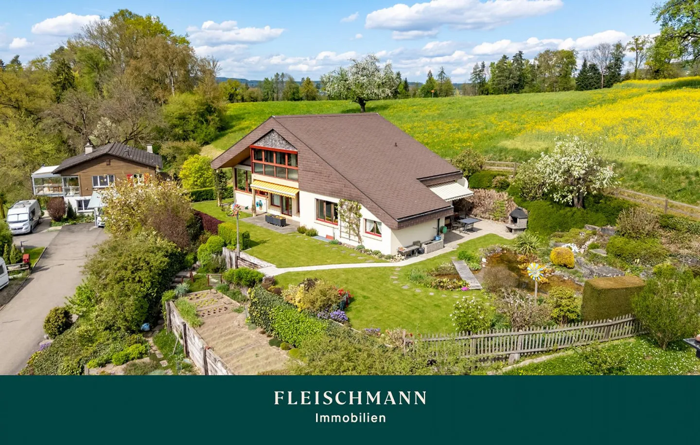 Single-family house with garden idyll in a quiet village location - Photo 1 of 26