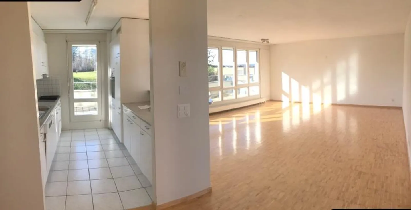 Appartement moderne avec terrasse - Photo 3 sur 7