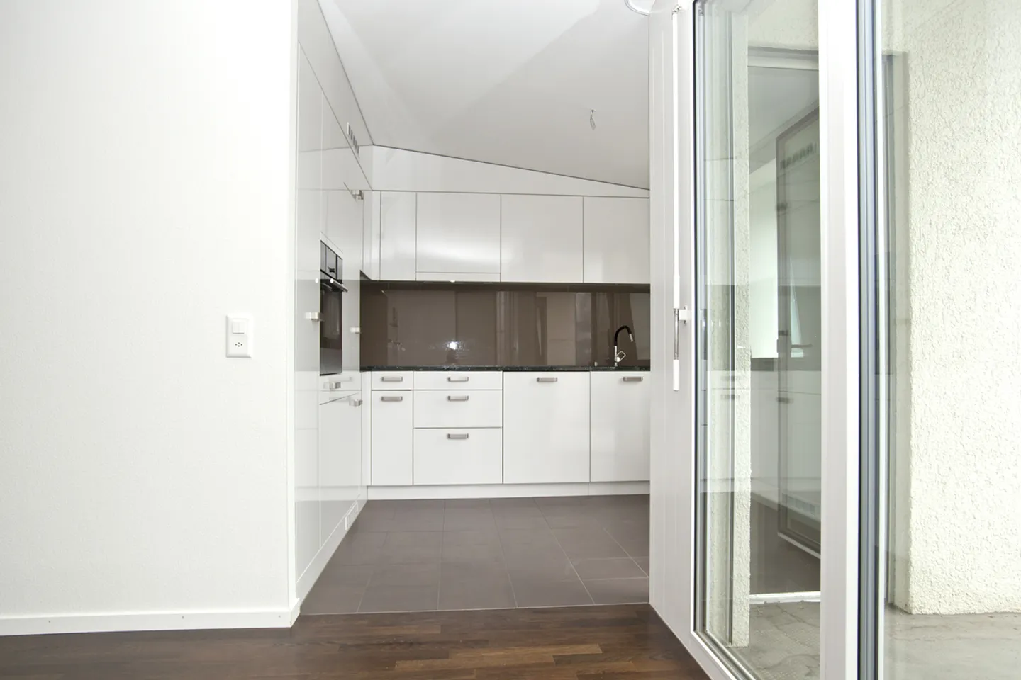 Wohnung mieten - Foto 2 von 5