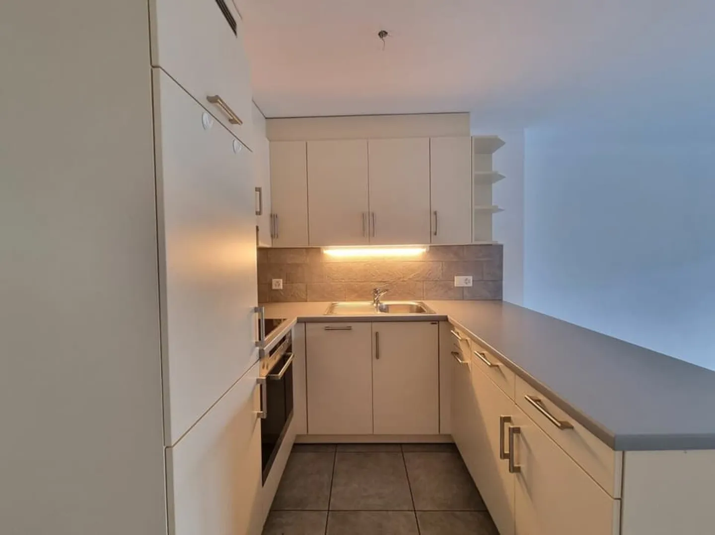 1.5 Room Apartment - Photo 8 of 10