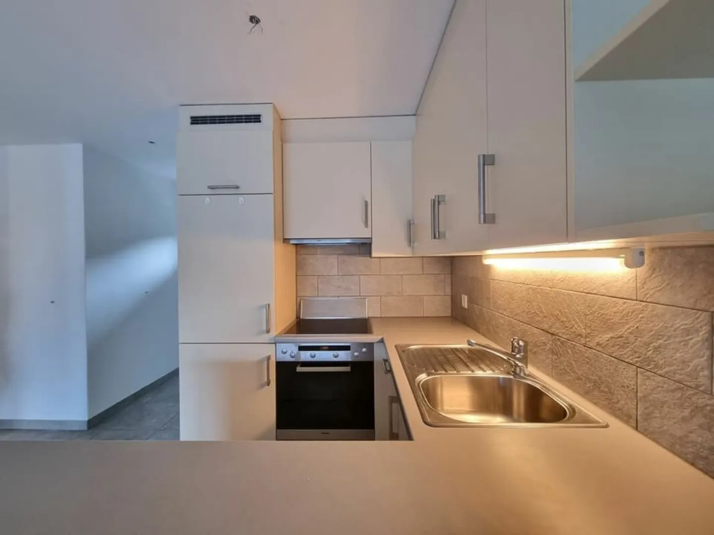 1.5 Room Apartment - Photo 9 of 10