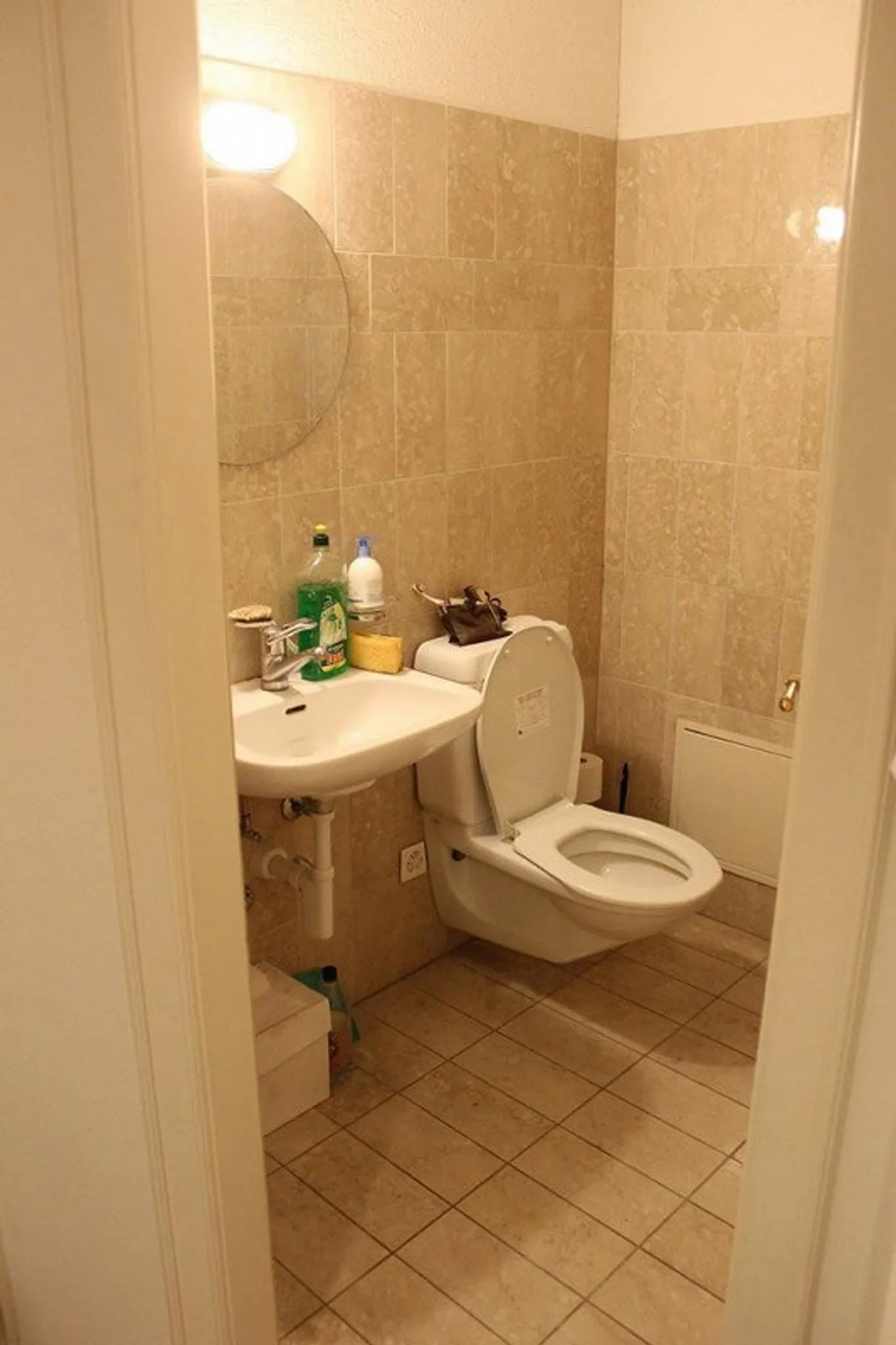 Espace de bureau temporaire au Waffenplatz à louer à partir du 01.03.2026 - Photo 3 sur 7