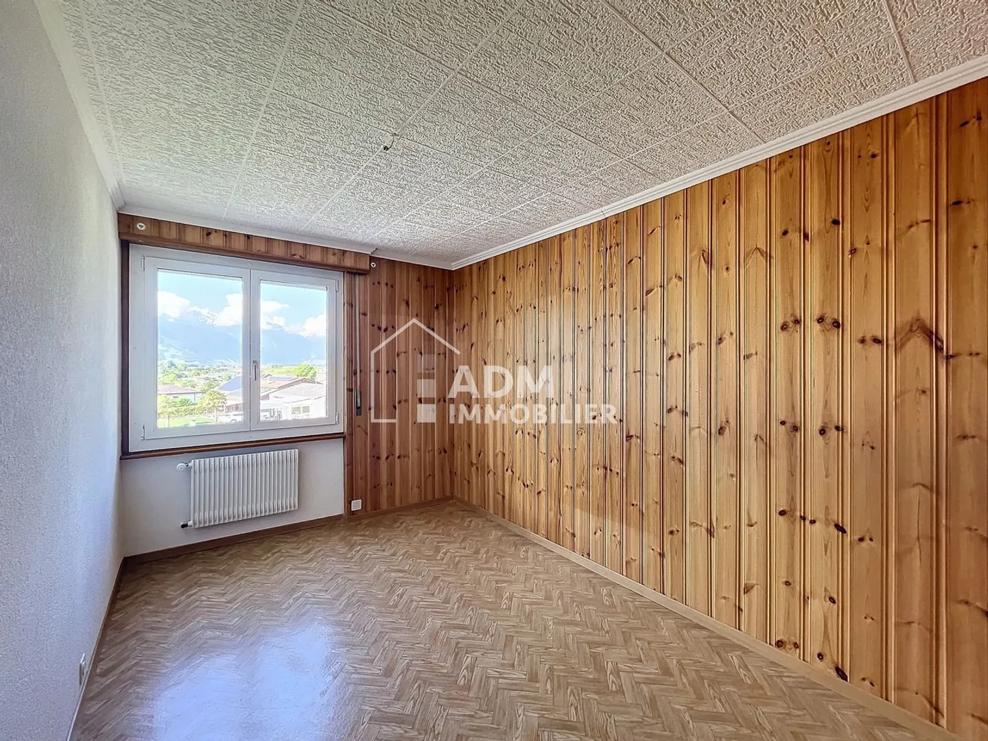 Bright 4.5 Room Apartment - Photo 5 of 8