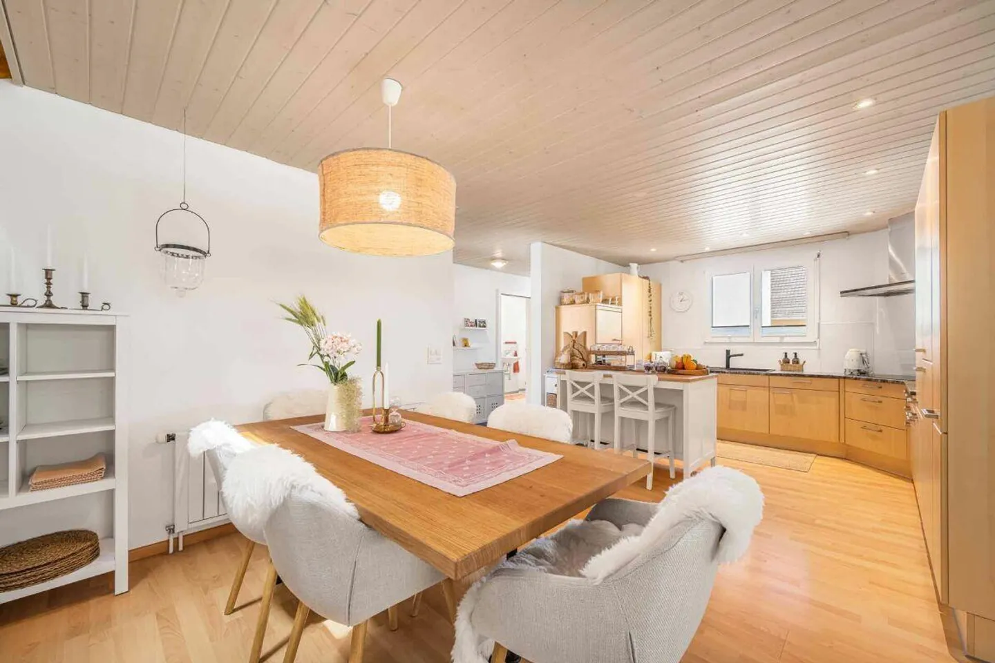 Terrace in the Green, City Feel at Your Back - Endless Space - Photo 5 of 20