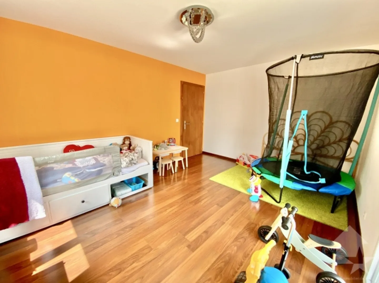 Beautiful penthouse with 5.5 rooms and a terrace of 56 m2 - Photo 9 of 13