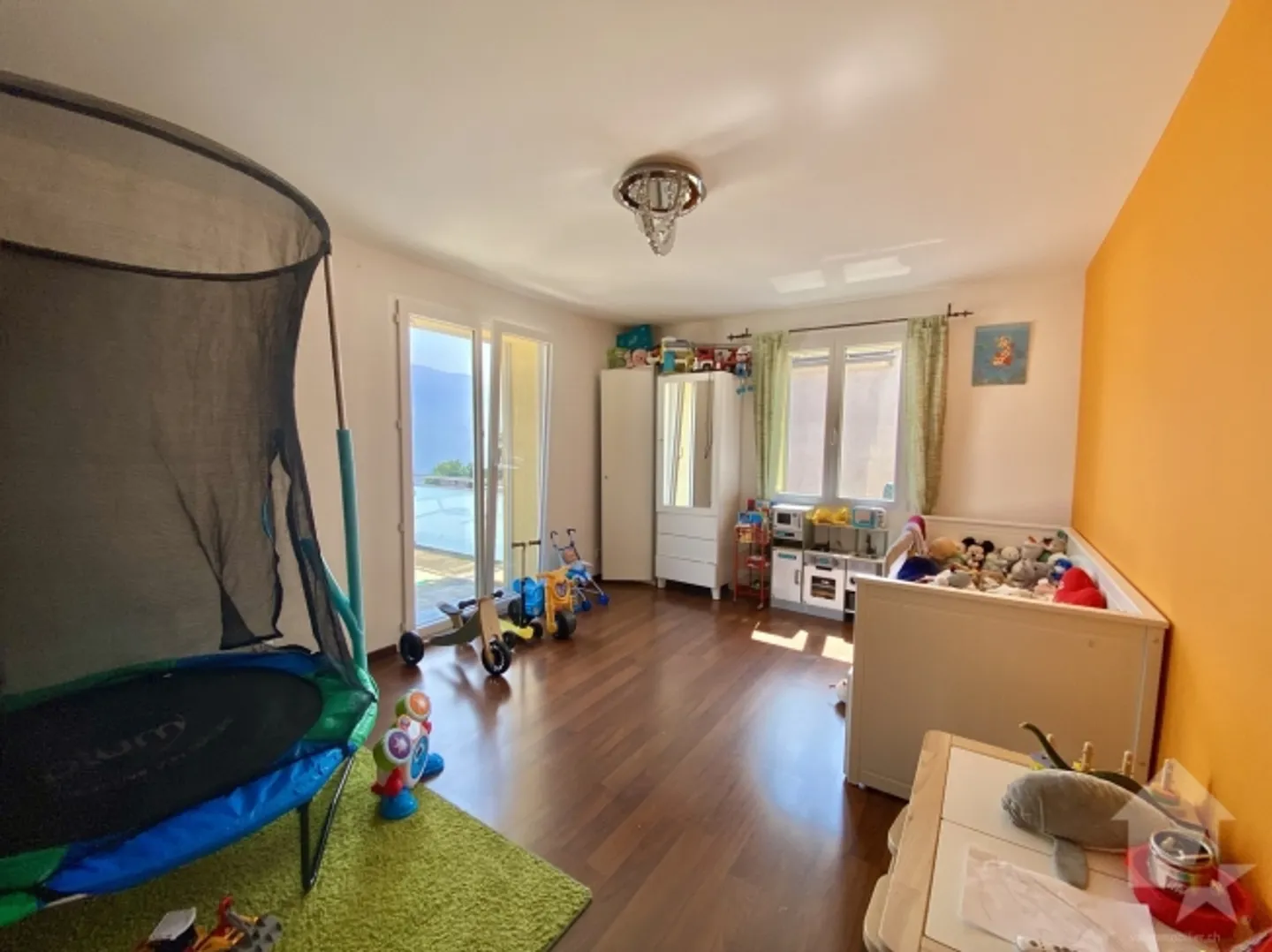 Beautiful penthouse with 5.5 rooms and a terrace of 56 m2 - Photo 8 of 13