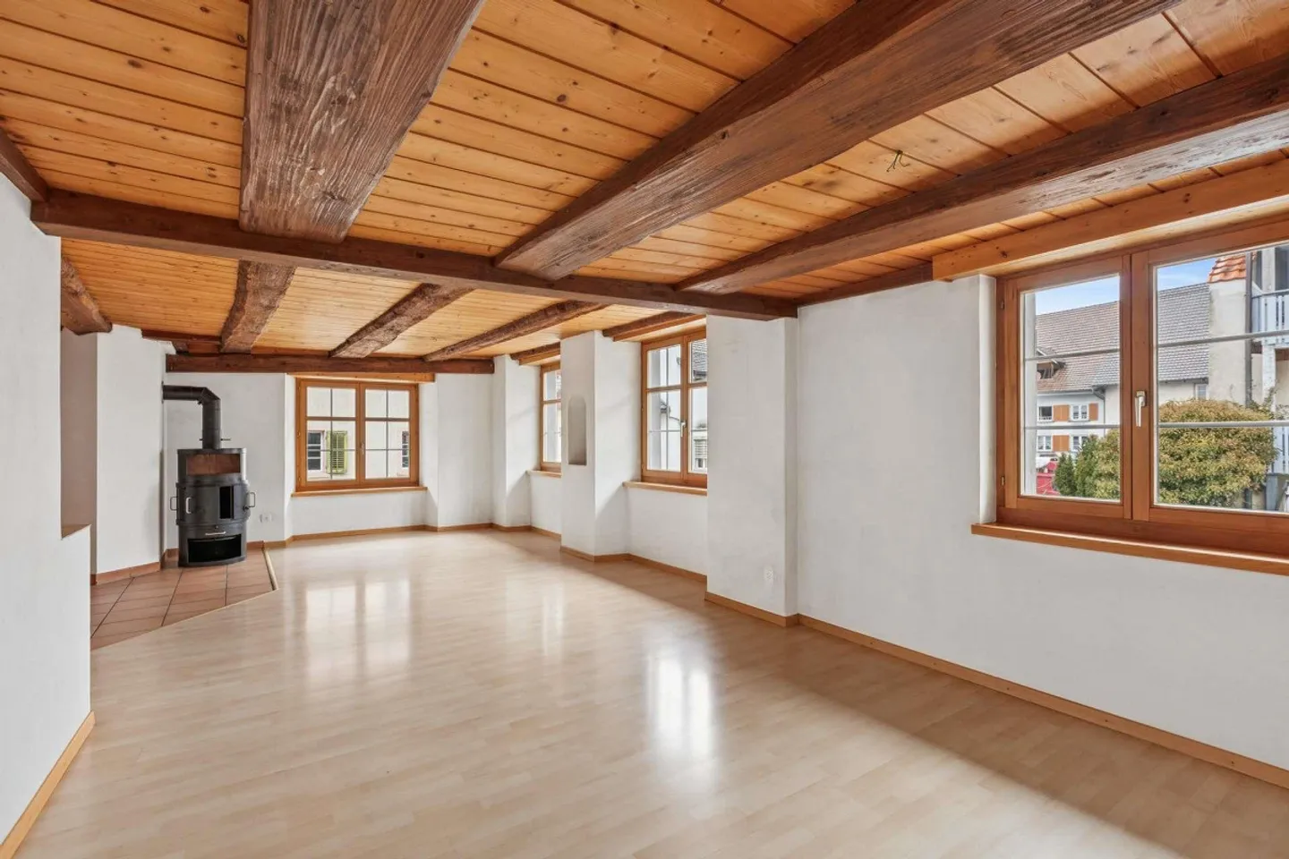 Charmante maison multigénérationnelle au cœur de Wilchingen - Photo 3 sur 14