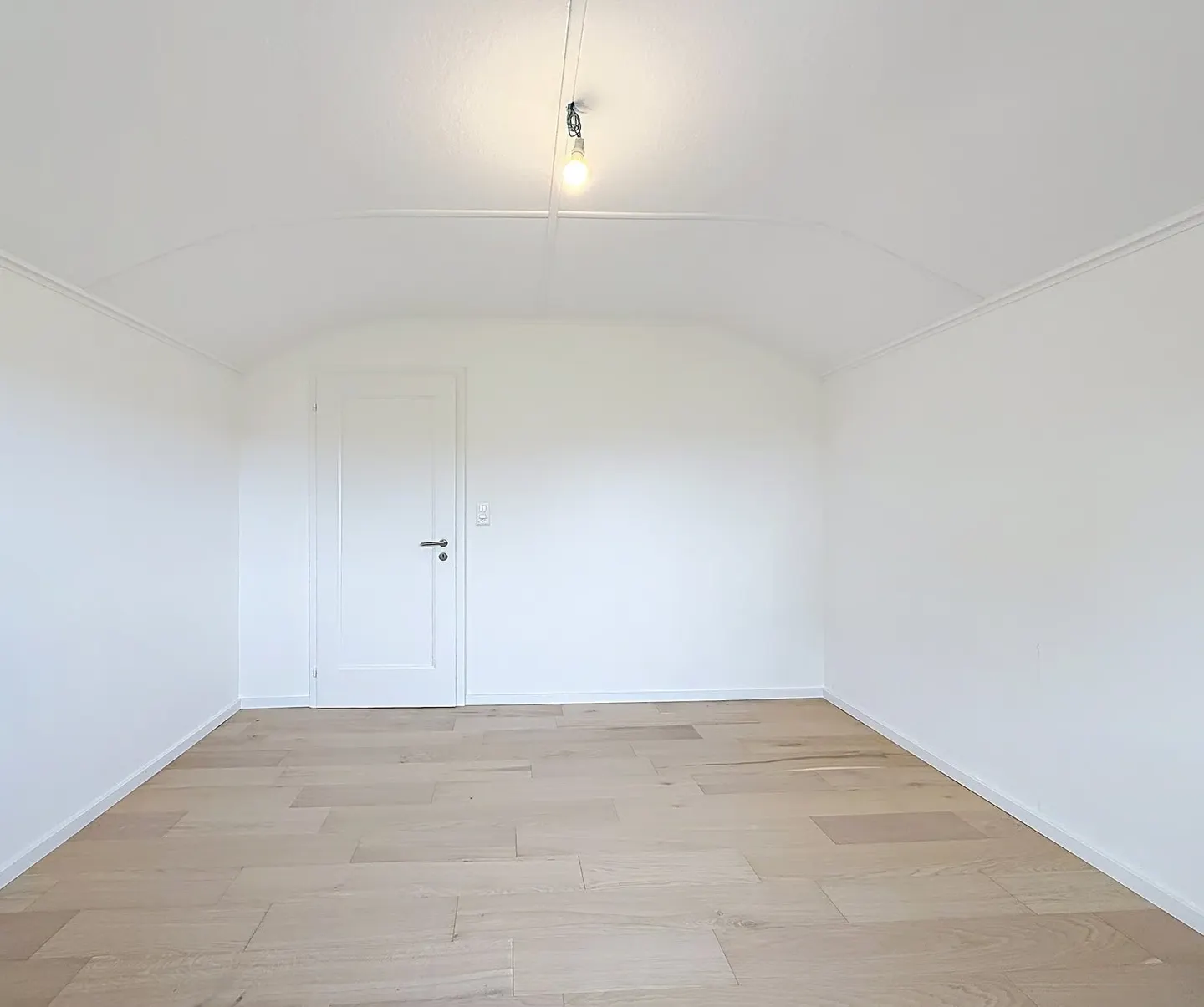 Vollständig renovierte Familienvilla am Rande der Weinberge - Foto 10 von 18