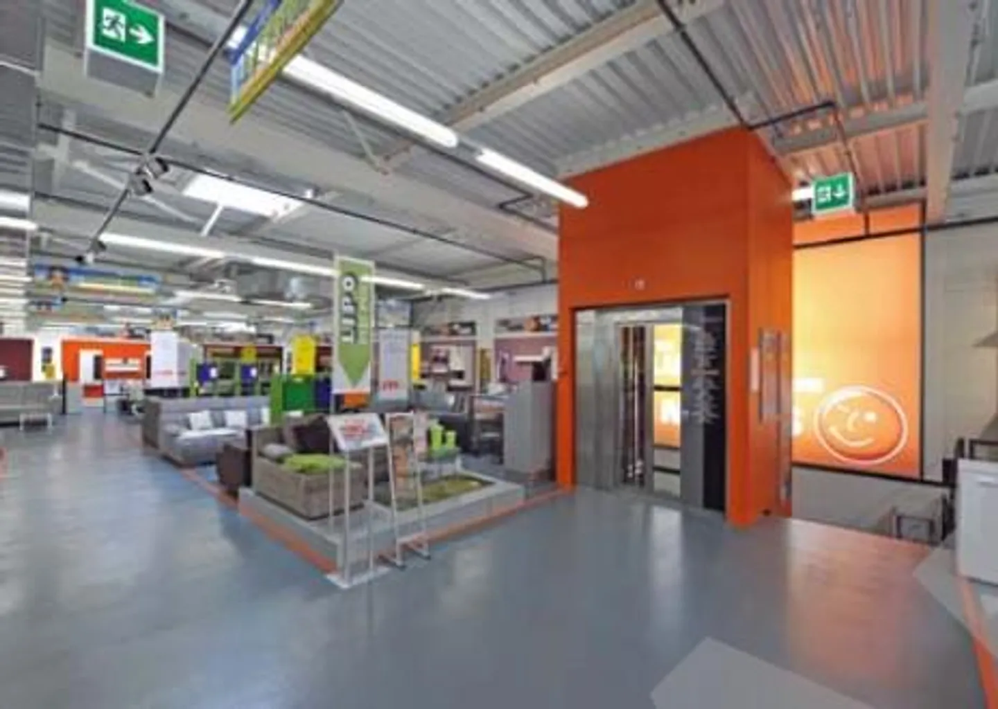 Einkaufszentrum - Foto 5 von 9