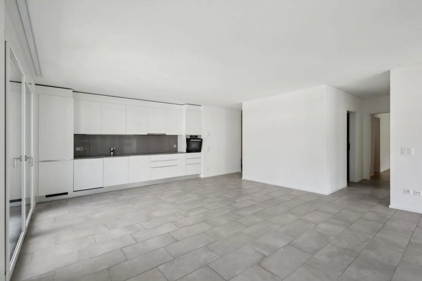 Appartamento moderno in parco verde - Foto 2 di 9