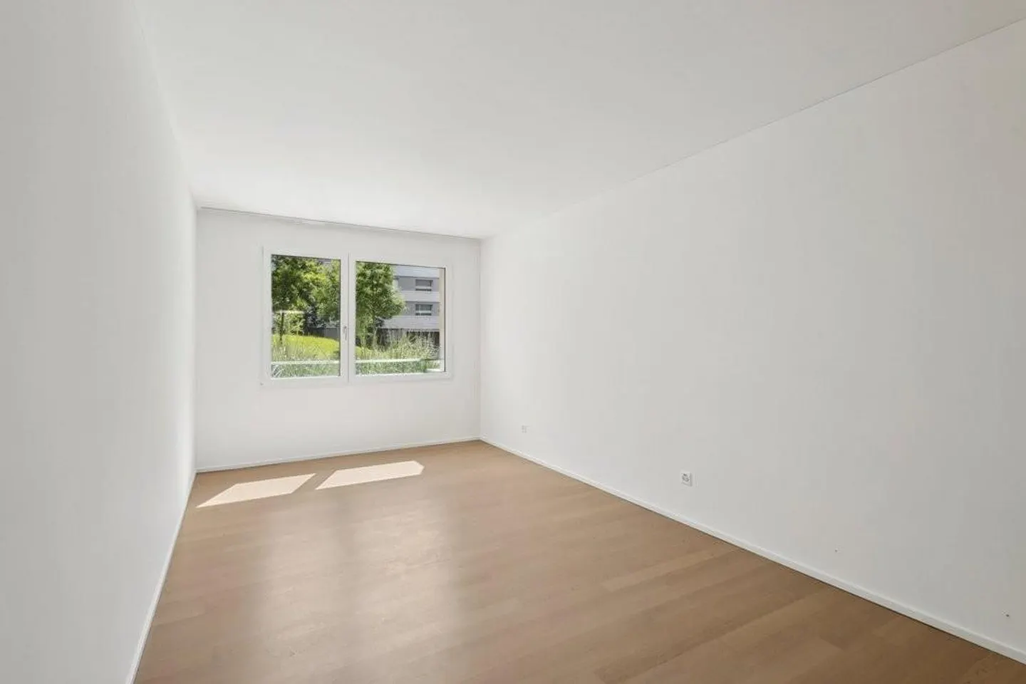 Appartamento moderno in parco verde - Foto 5 di 9