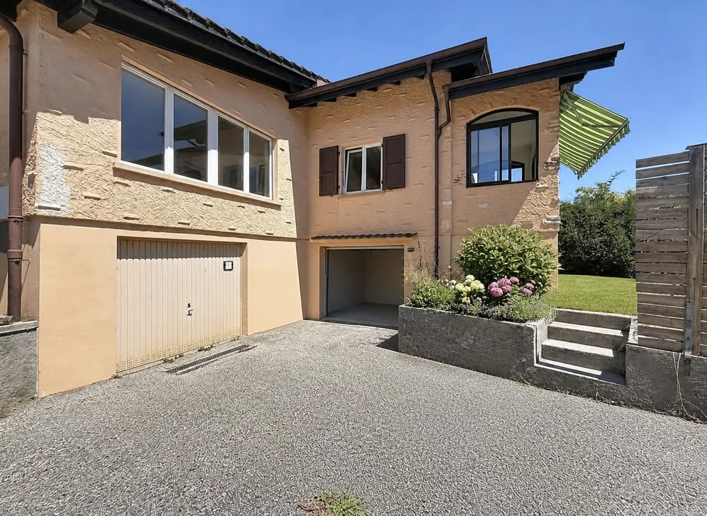 Vollständig renovierte Familienvilla am Rande der Weinberge - Foto 17 von 18