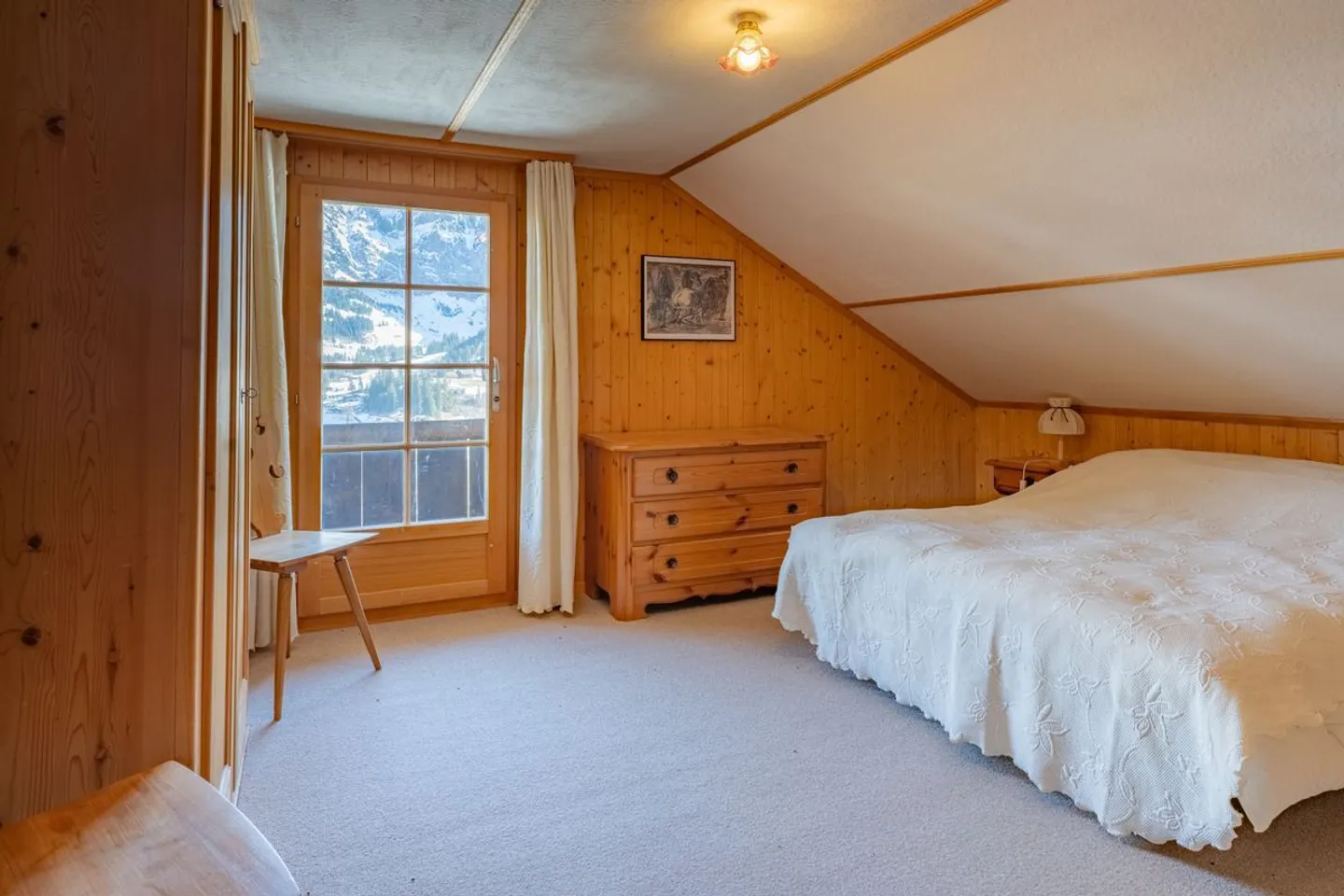 Maison Multi-Familiale avec Vue Époustouflante - Photo 12 sur 13