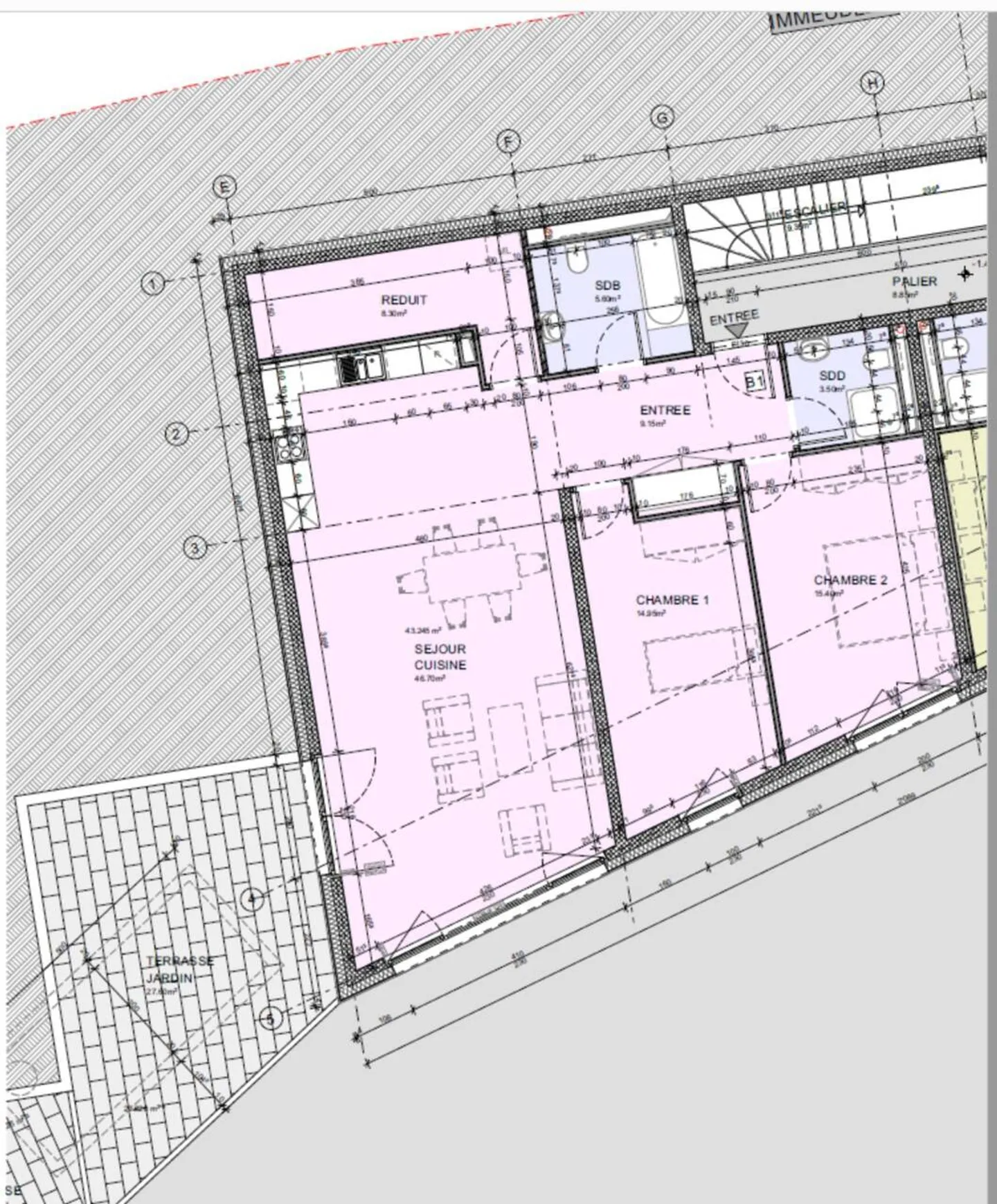 Geräumige Wohnung mit Terrasse - Foto 2 von 5