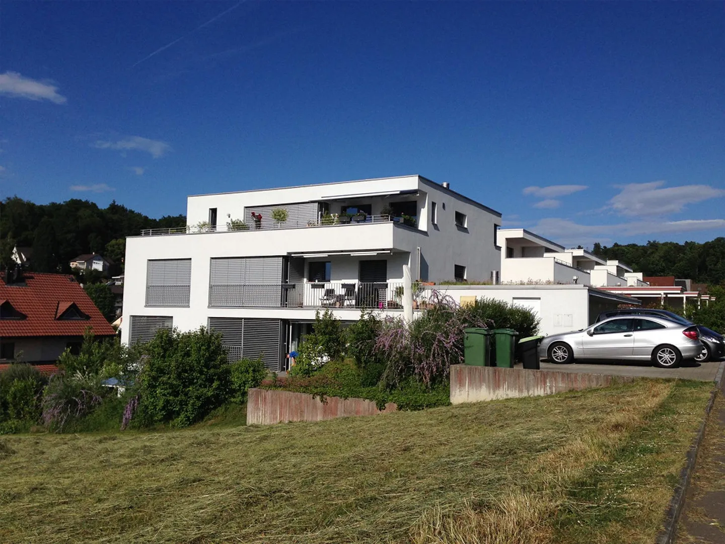 Modern 5-room apartment - Photo 1 of 3