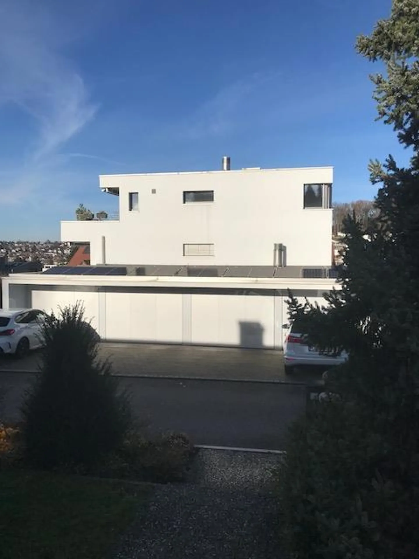 Modern 5-room apartment - Photo 2 of 3