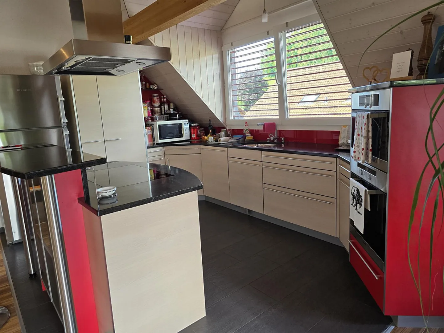 "196m2 Exklusive 4.5-Zimmer-Dachwohnung in Walde AG" - Foto 6 von 15