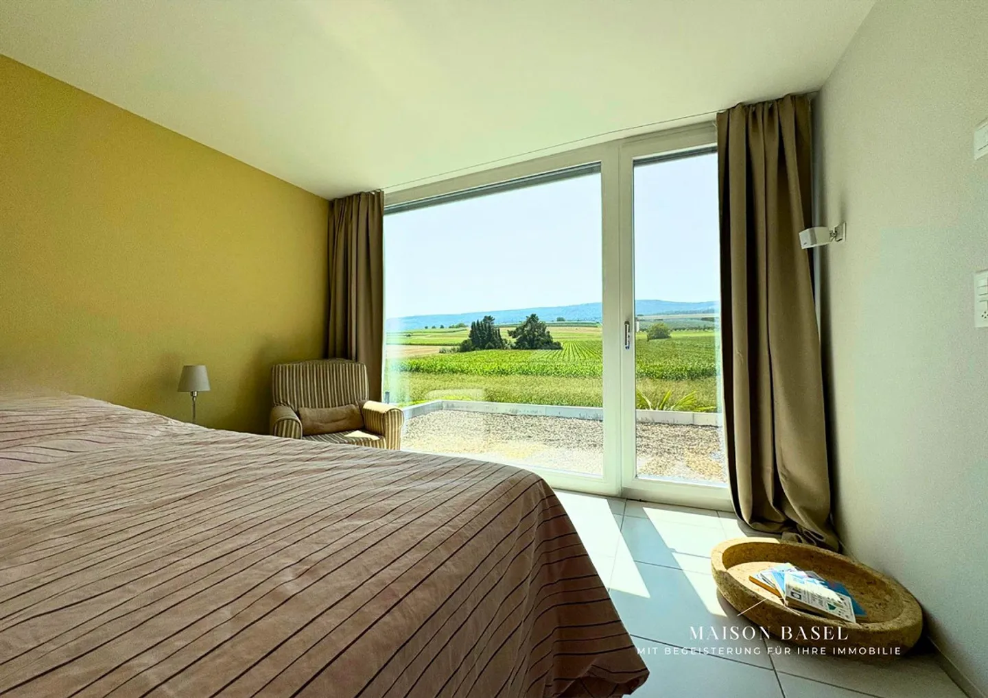 Maison individuelle Minergie exceptionnelle de 6,5 pièces à Biel-Benken - Photo 4 sur 10