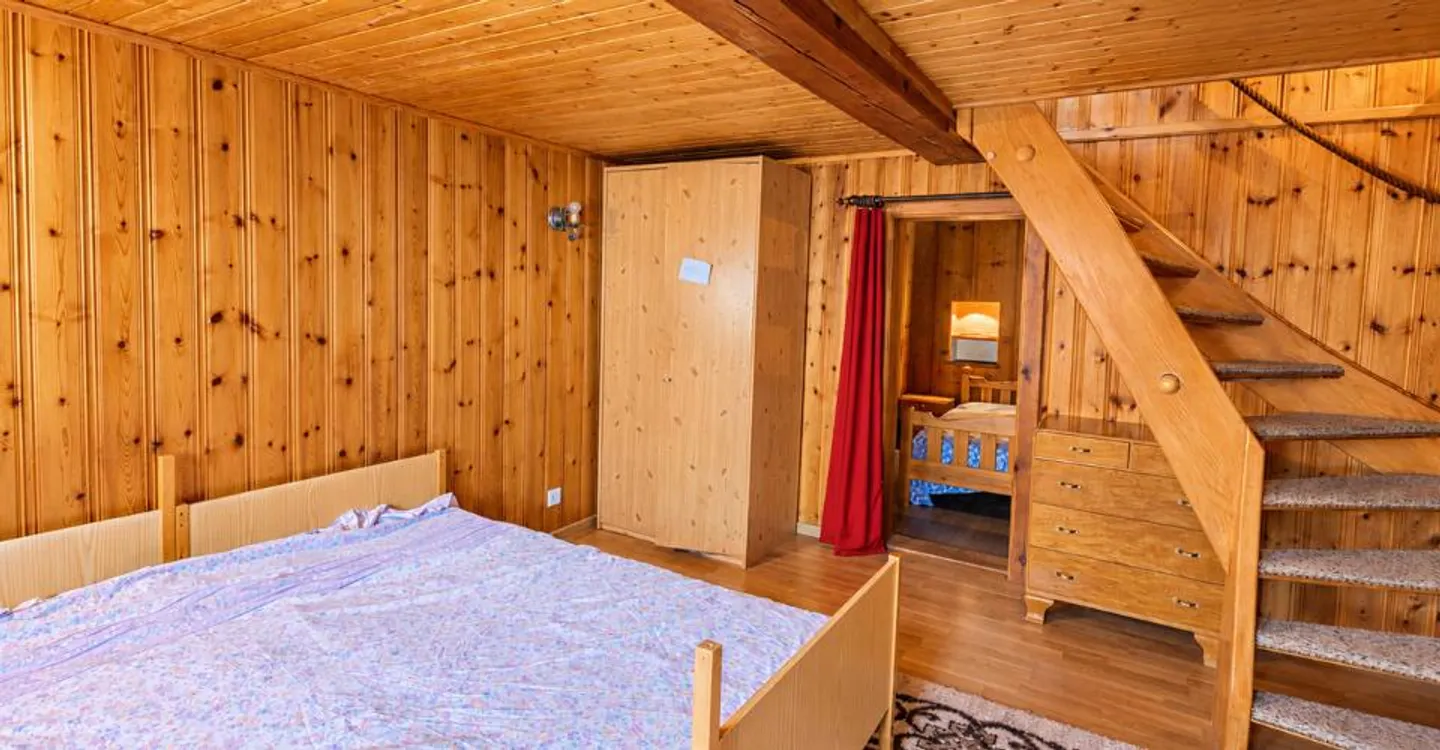 Appartement de caractère à louer à l'année dans un cadre alpin - Photo 10 of 10