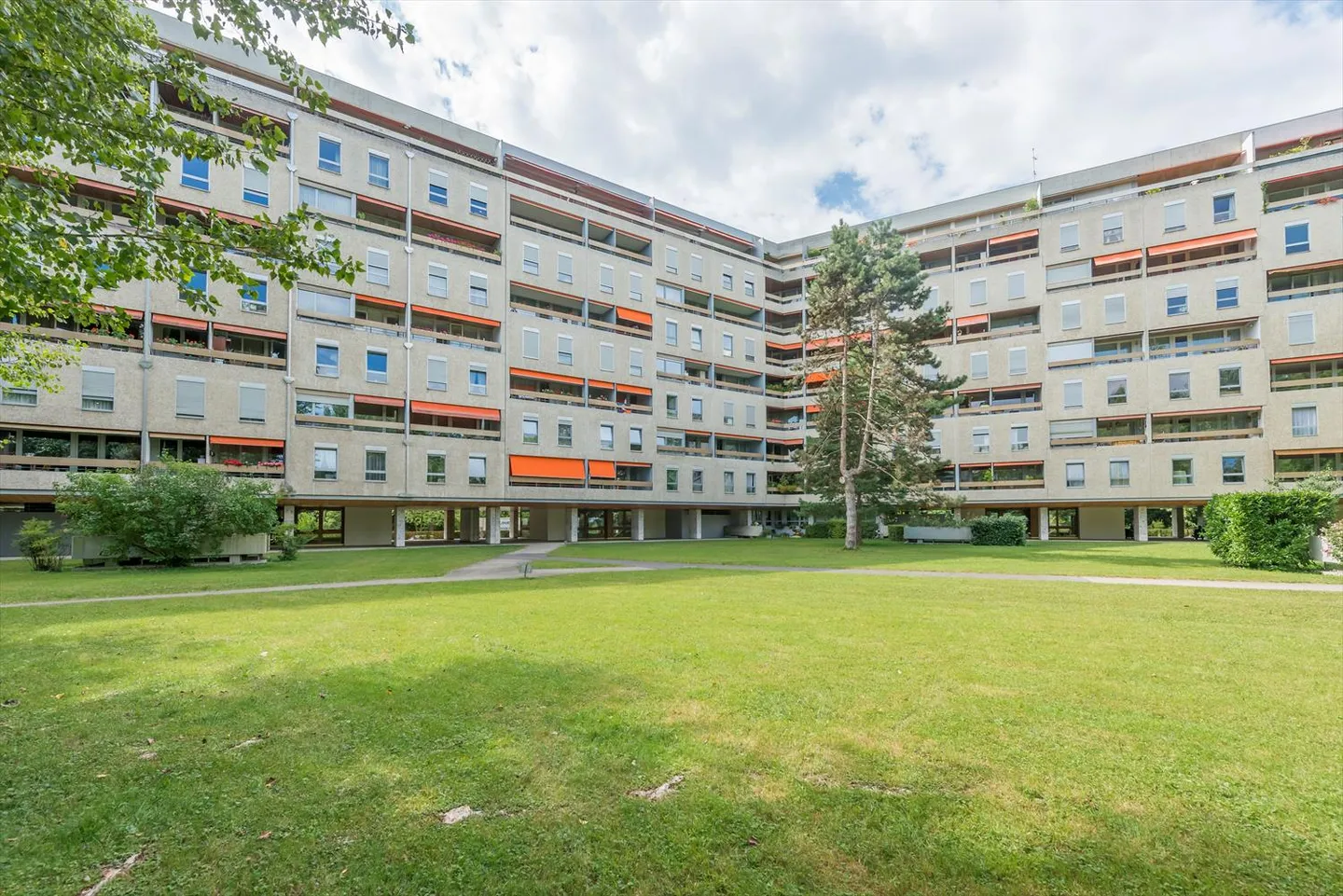 Appartement à louer - Photo 1 sur 4