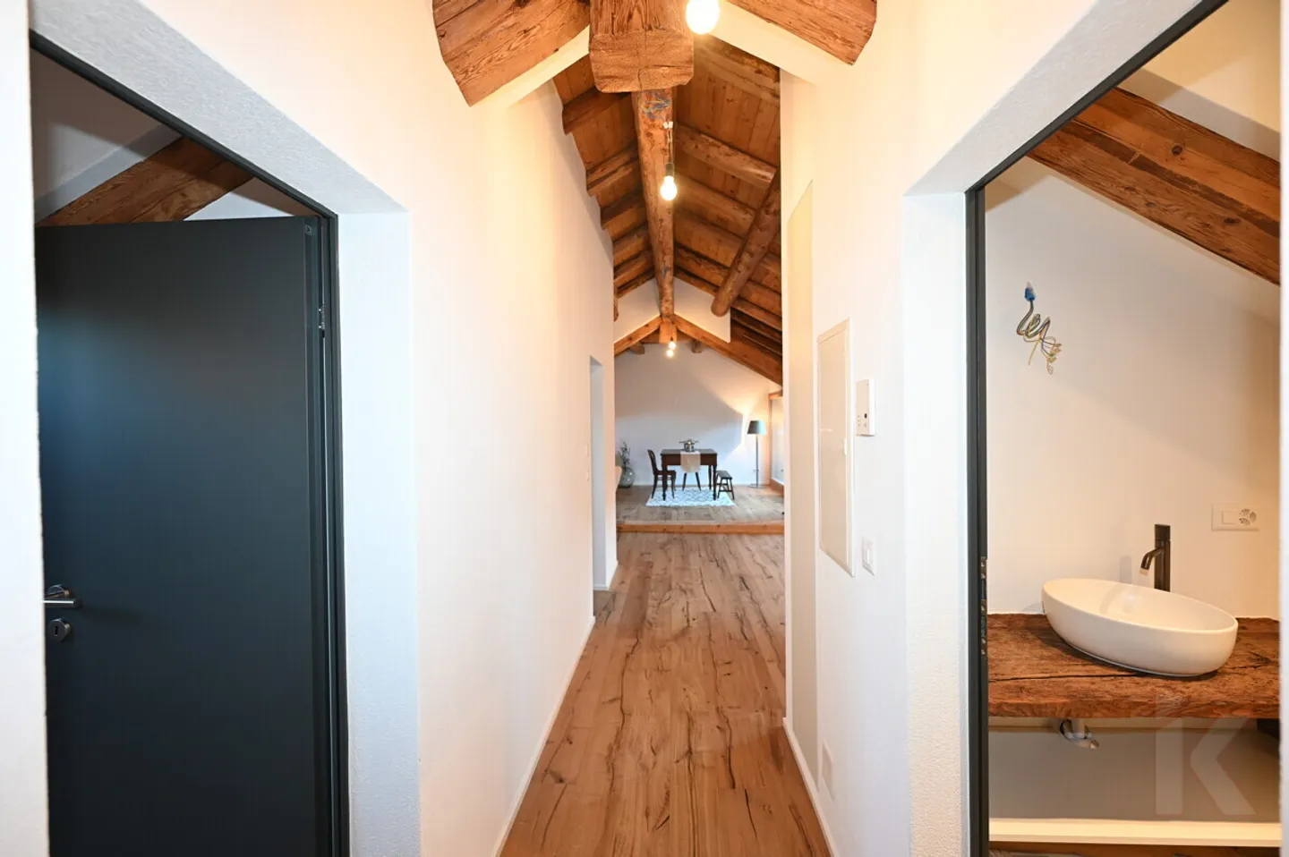 Unique 4.5 Room Attic Apartment in the Center of Andeer - Photo 12 of 12