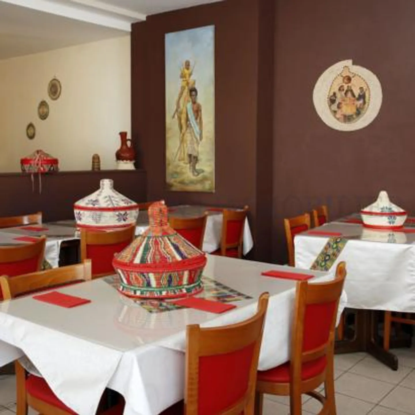 Mixed-Use Building in Bernex - Photo 16 of 17