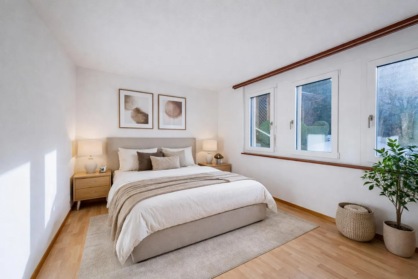 BEAUCOUP DE MONDE DE GUÉRISON DIRECTEMENT AU BORD DE LA FORÊT - Photo 3 sur 5