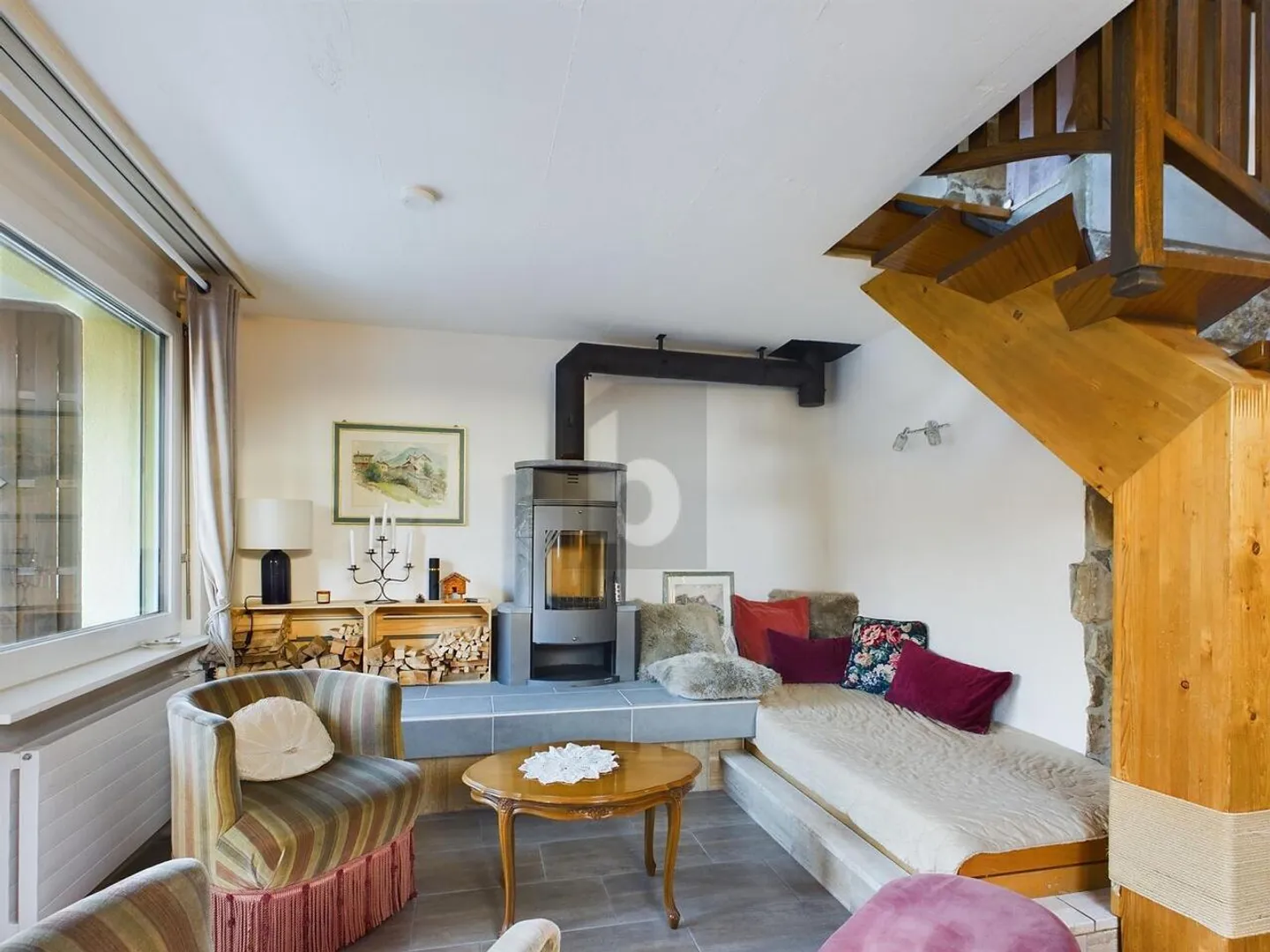 KOMFORT MIT GROSSZÜGIGEM PLATZ AUF ZWEI ETAGEN - Foto 2 von 6