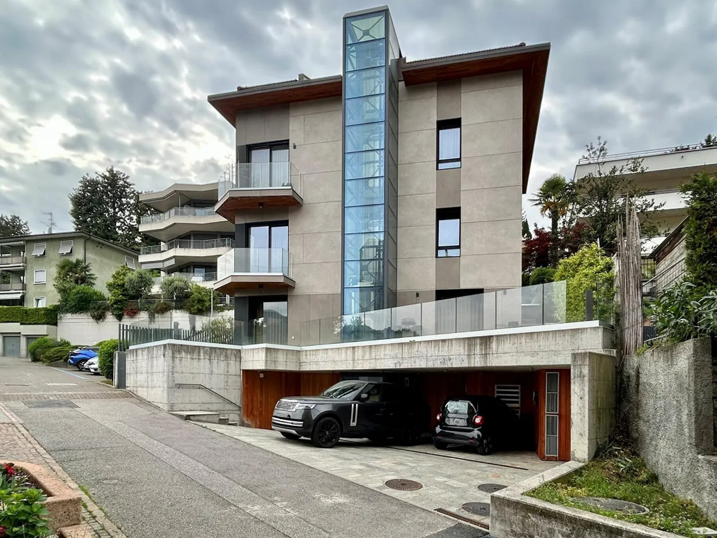 DUPLEX INTRouvABLE ET RECHERCHÉ AU COEUR DE LUGANO - Photo 12 sur 13
