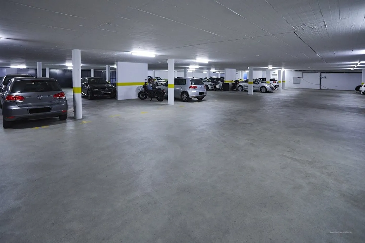 Place de Parking Sécurisée à Locarno - Photo 1 sur 2