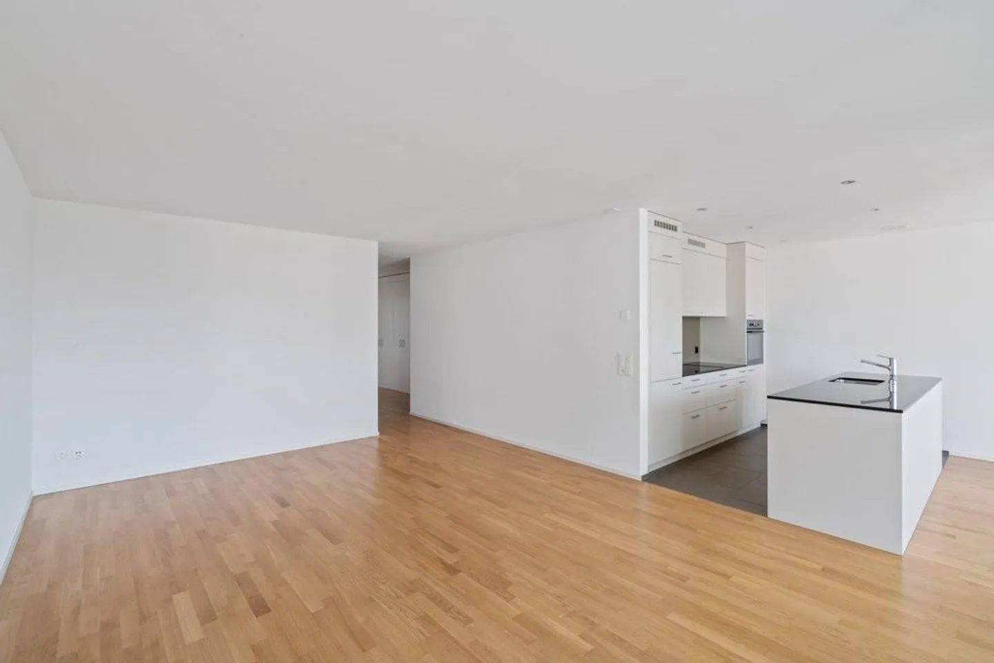 Attractive living space for you - Photo 2 of 11