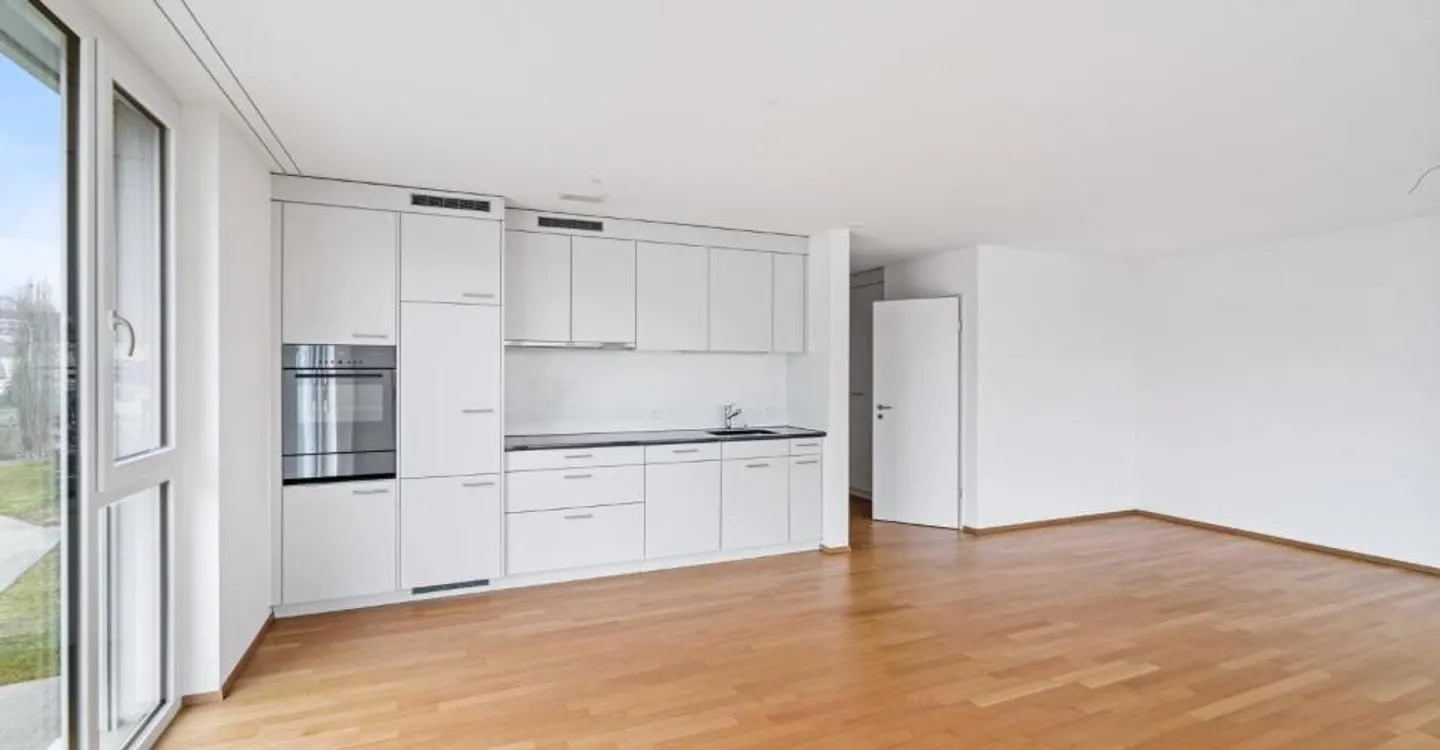 My Apartment! My Paradise! - Photo 3 of 7