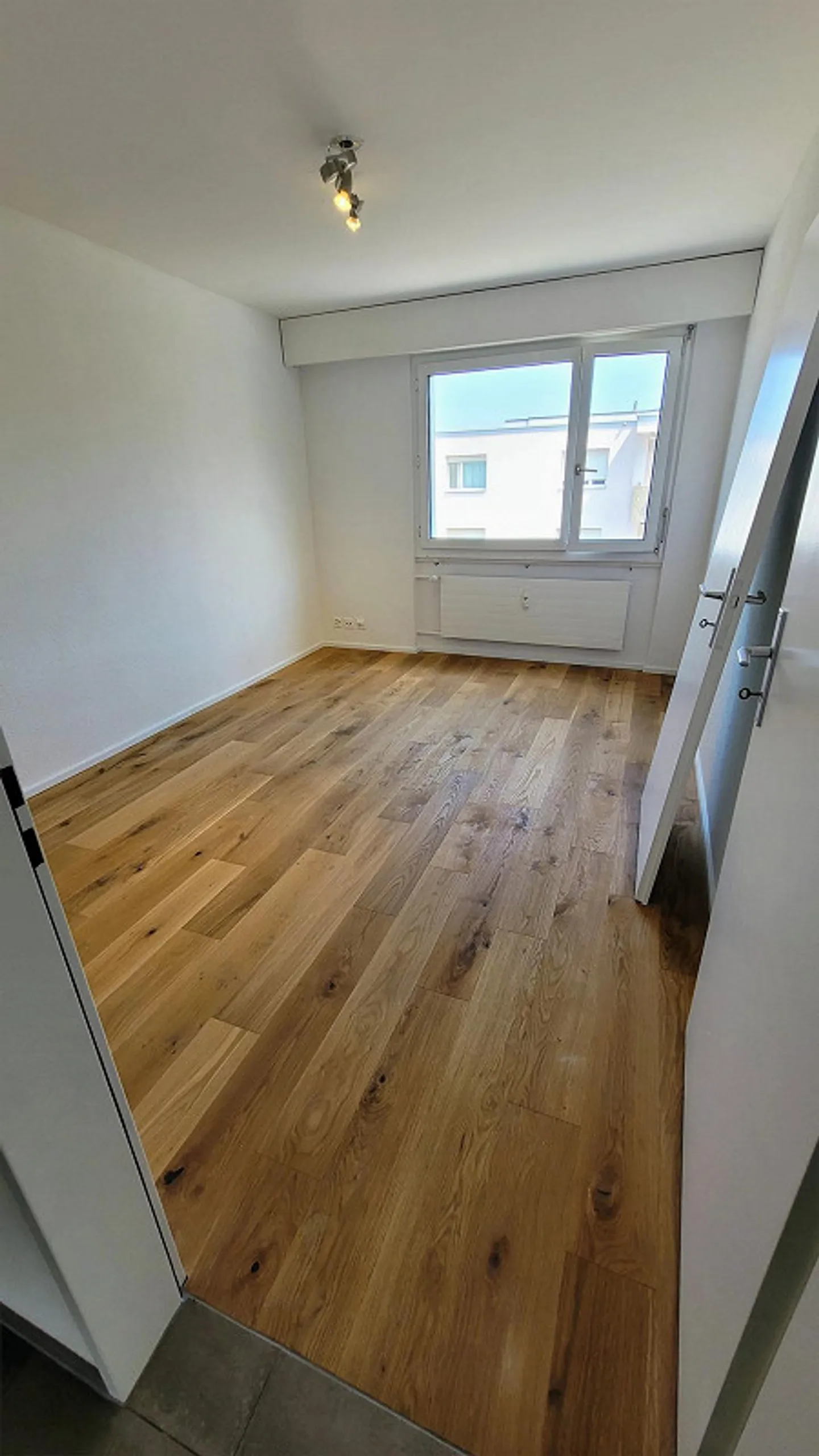 Oasi abitativa - attualmente in totale ristrutturazione - in un tranquillo quartiere residenziale - Foto 16 di 25